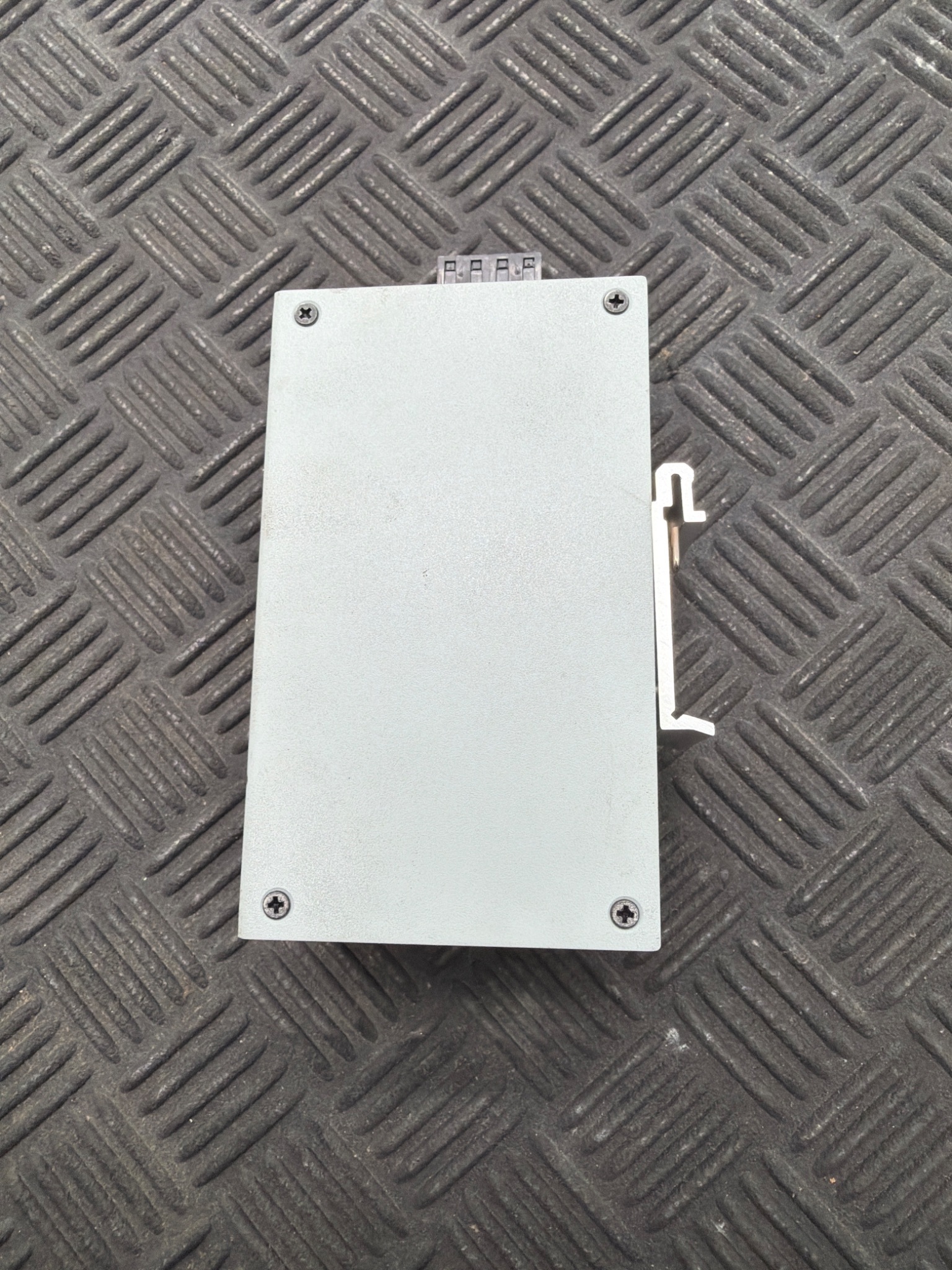 ALLEN BRADLEY 1783‑US8T Stratix 2000 Ethernet Switch USED 1