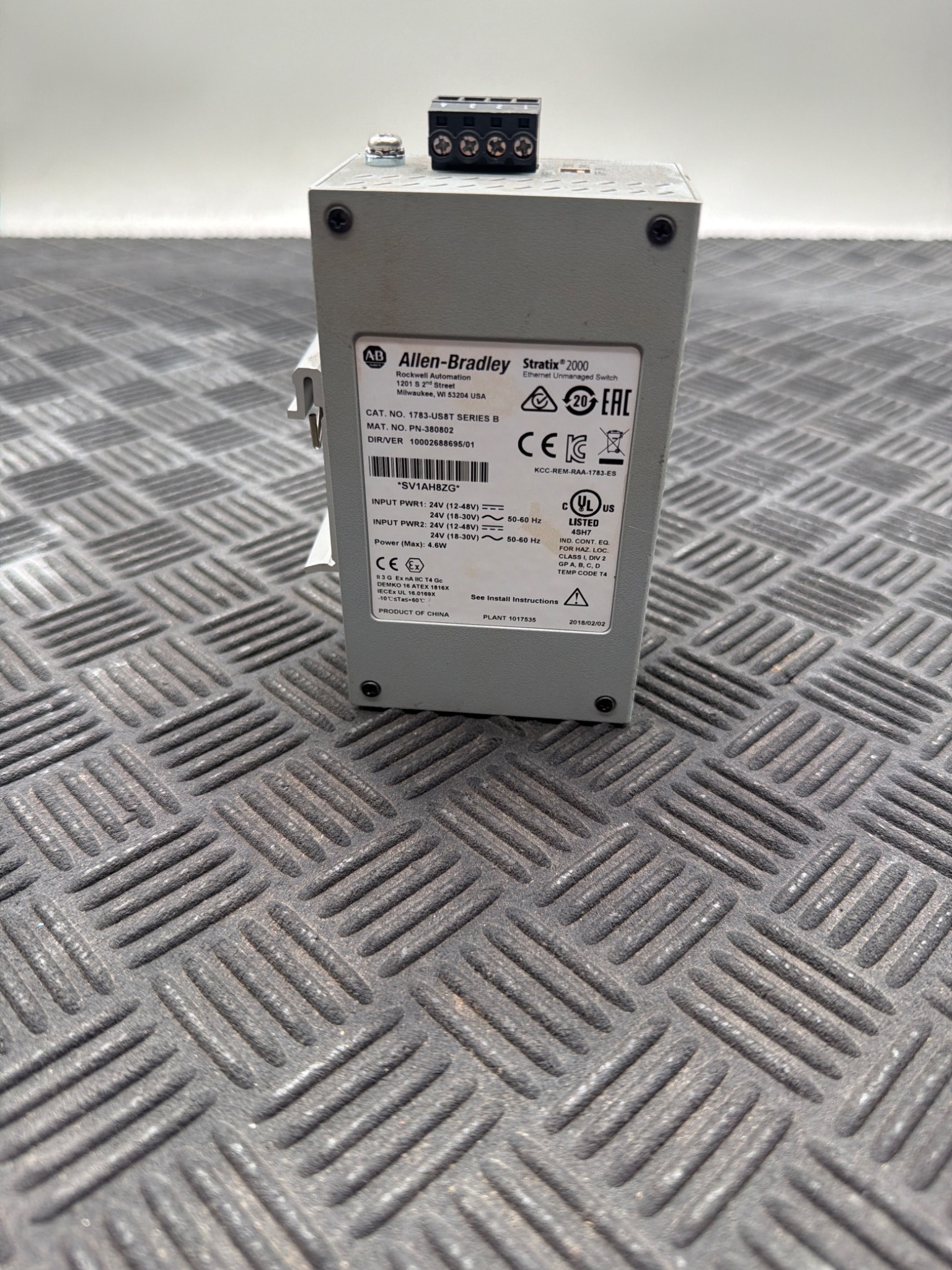 ALLEN BRADLEY 1783‑US8T Stratix 2000 Ethernet Switch USED 7