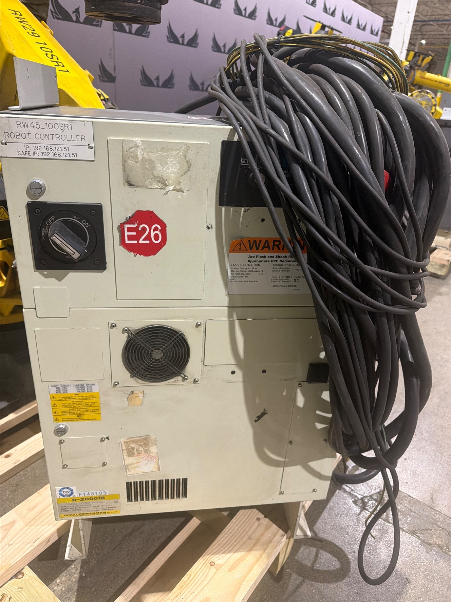 FANUC R‑2000iB/210F Complete w/ R‑30iB Controller USED 2