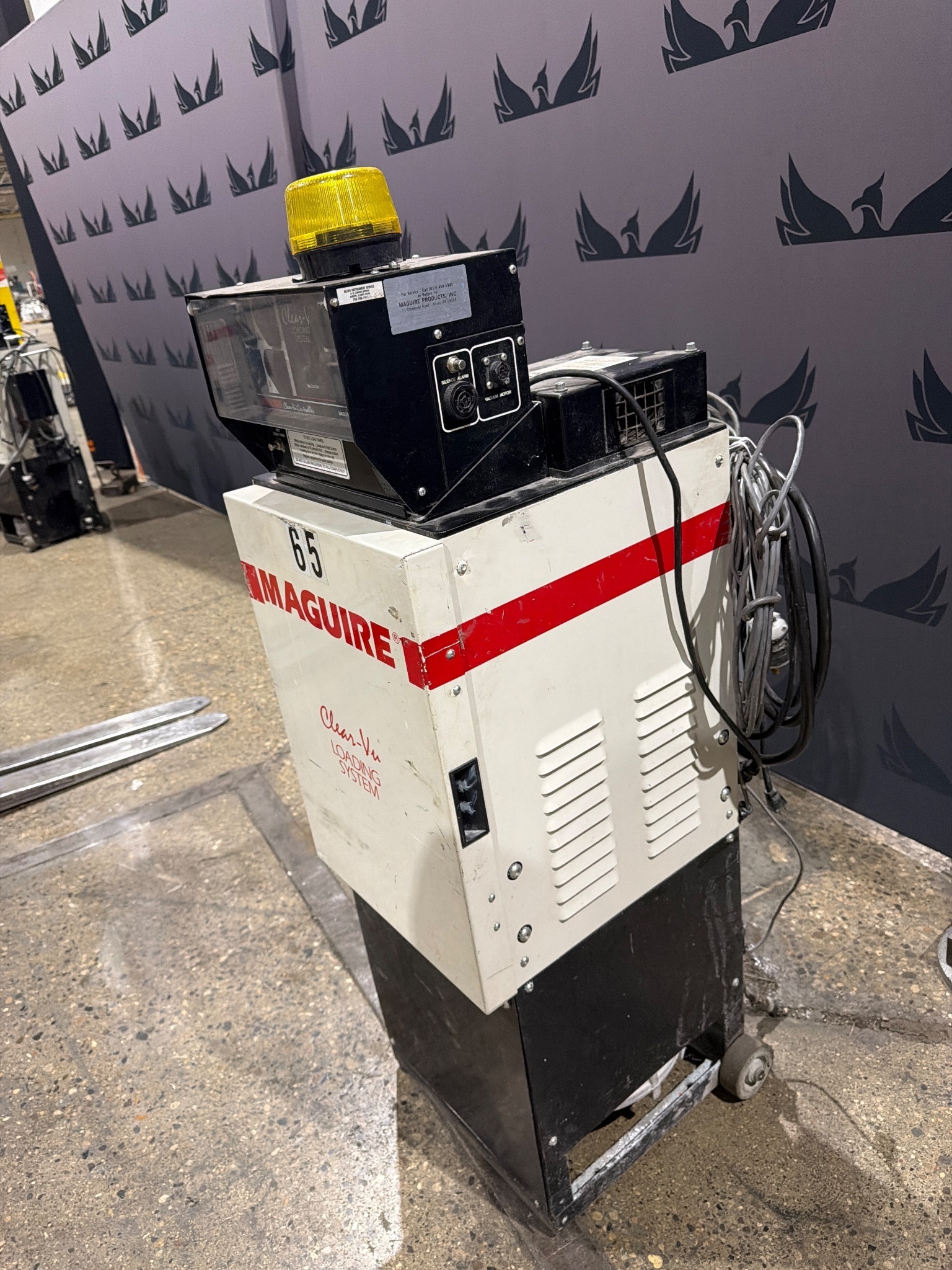 MAGUIRE MLS-2 CLEAR VU LOADING SYSTEM 2.5HP VACUUM LOADER USED 2