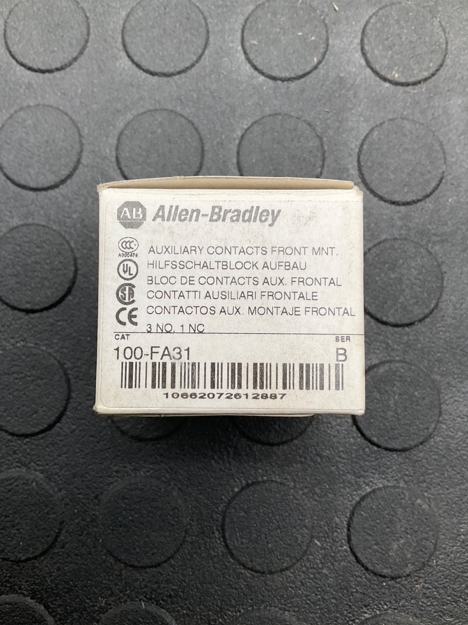 ALLEN BRADLEY 100‑FA31 Auxiliary Contacts Front Mount NEW 0
