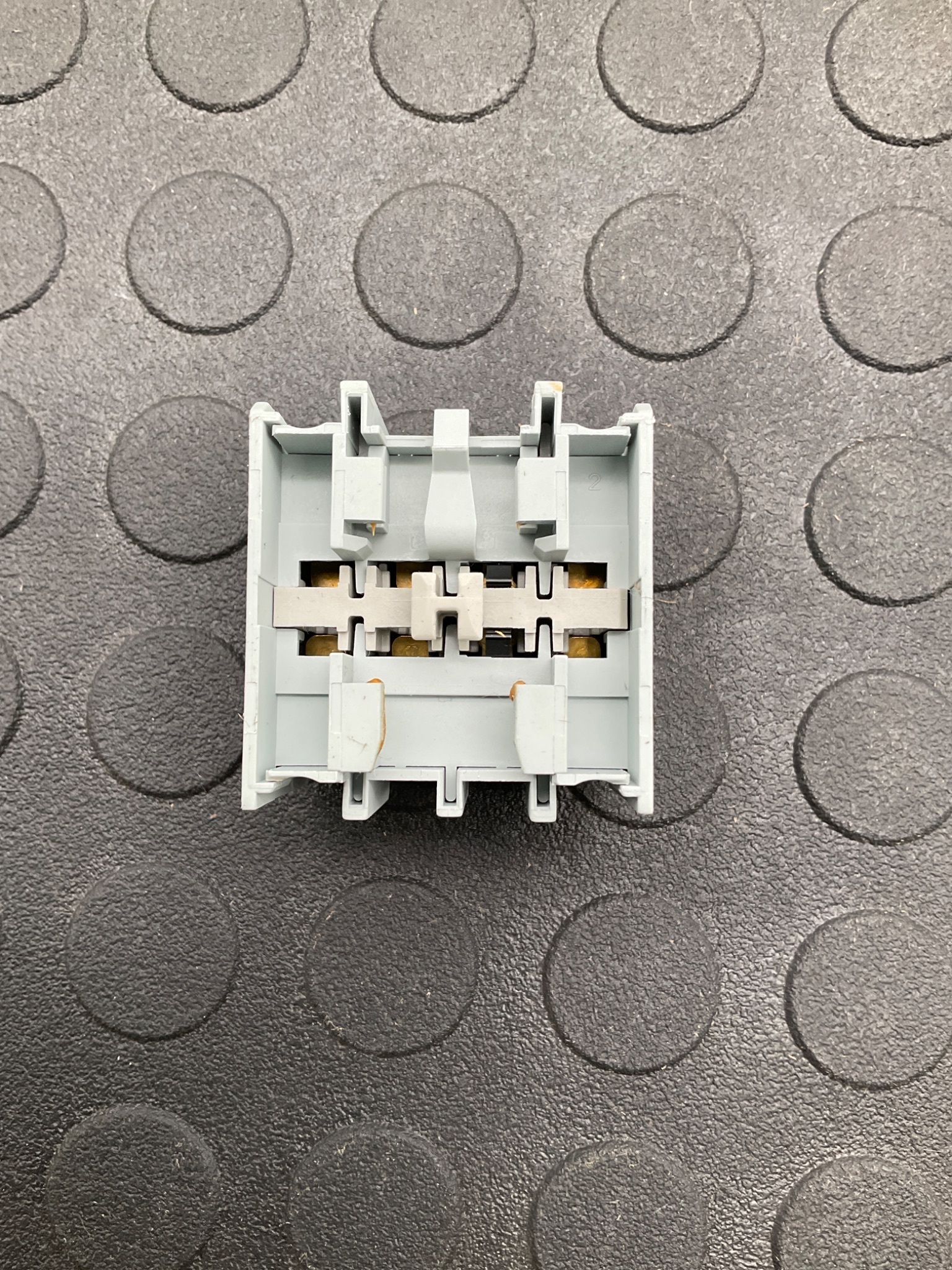 ALLEN BRADLEY 100‑FA31 Auxiliary Contacts Front Mount NEW 3