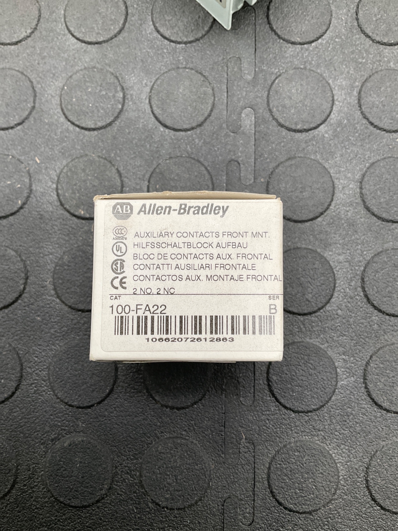 ALLEN BRADLEY 100‑FA22 Auxiliary Contacts Front Mount NEW 0