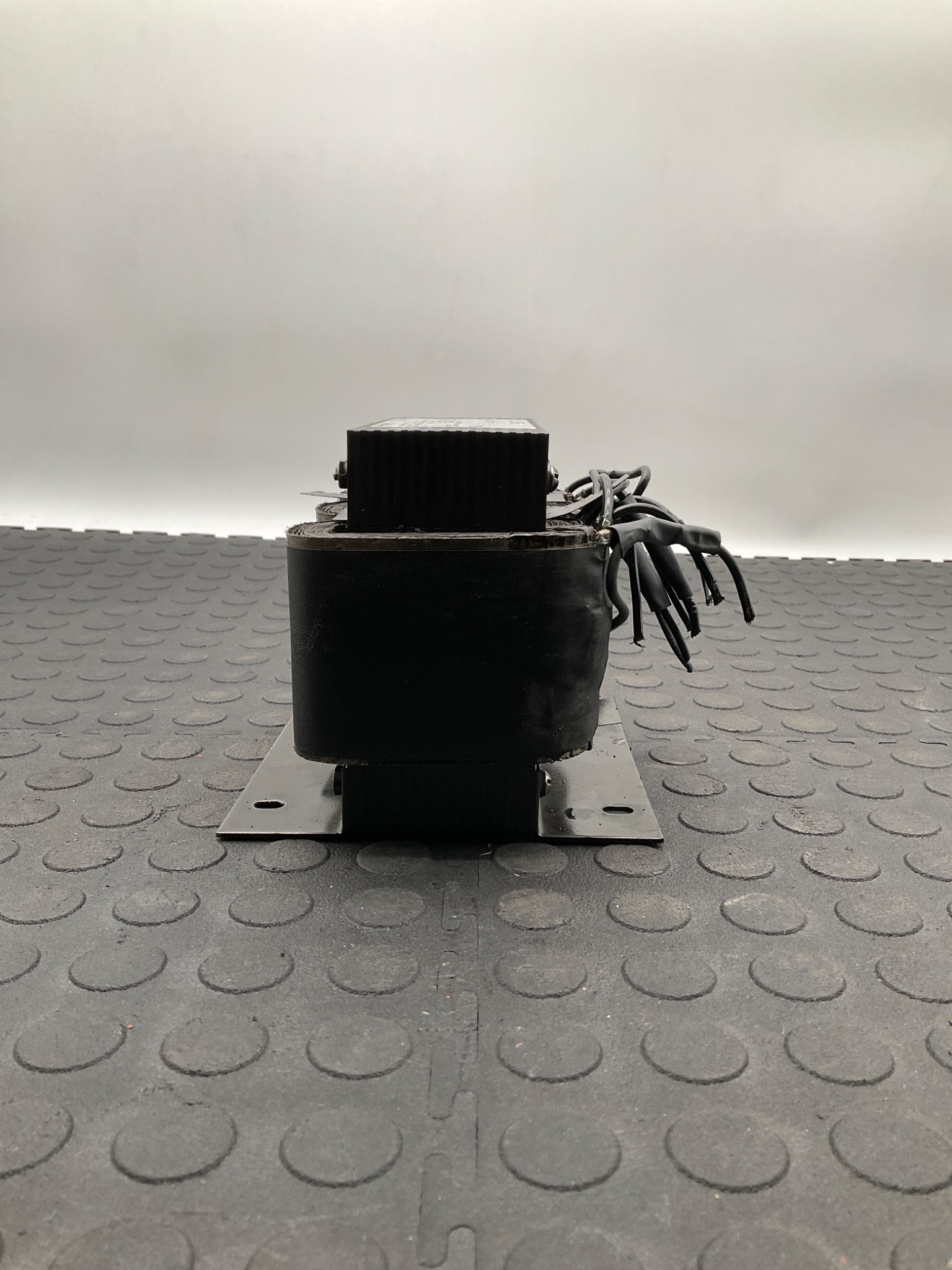 DONGAN 83‑1‑3061CC 1000VA General Purpose Transformer USED 3