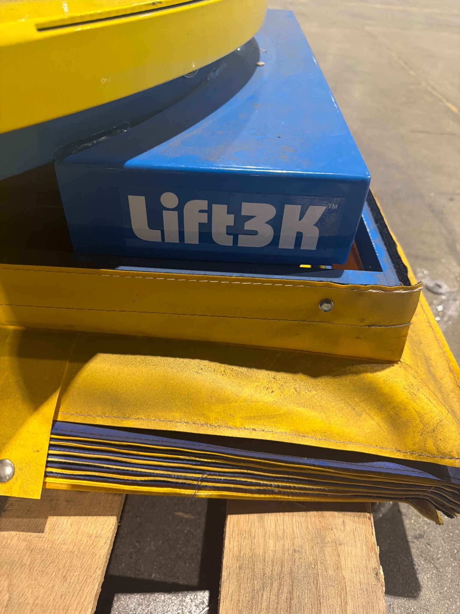BISHAMON OPTIMUS L3K‑TT Pallet Positioner USED 2