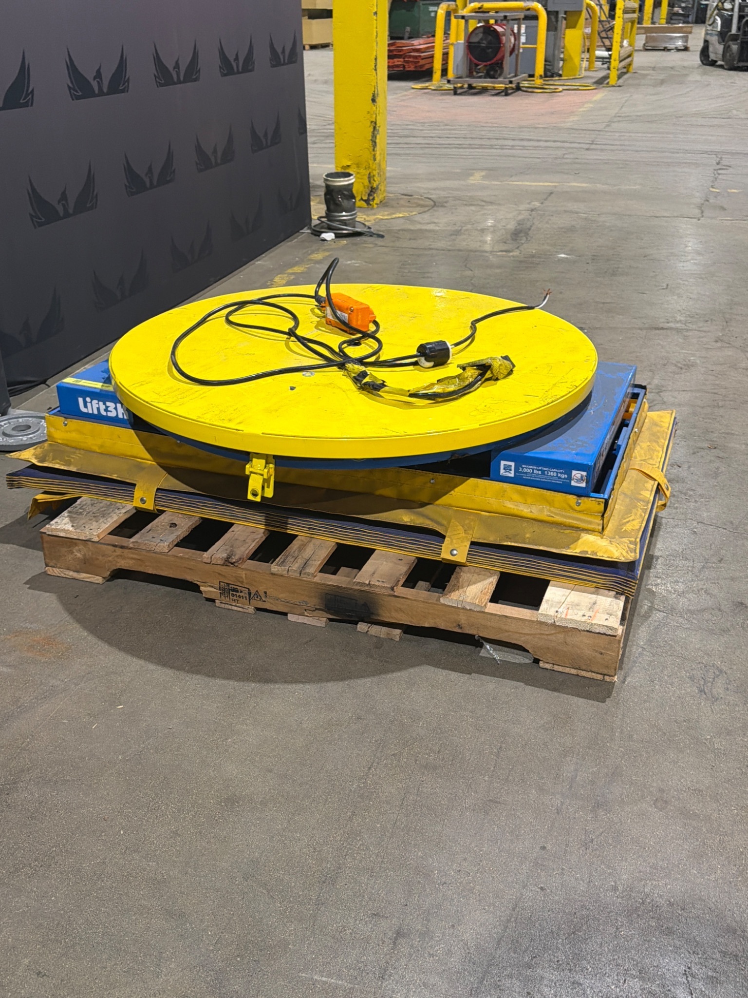 BISHAMON OPTIMUS L3K‑TT Pallet Positioner USED 1
