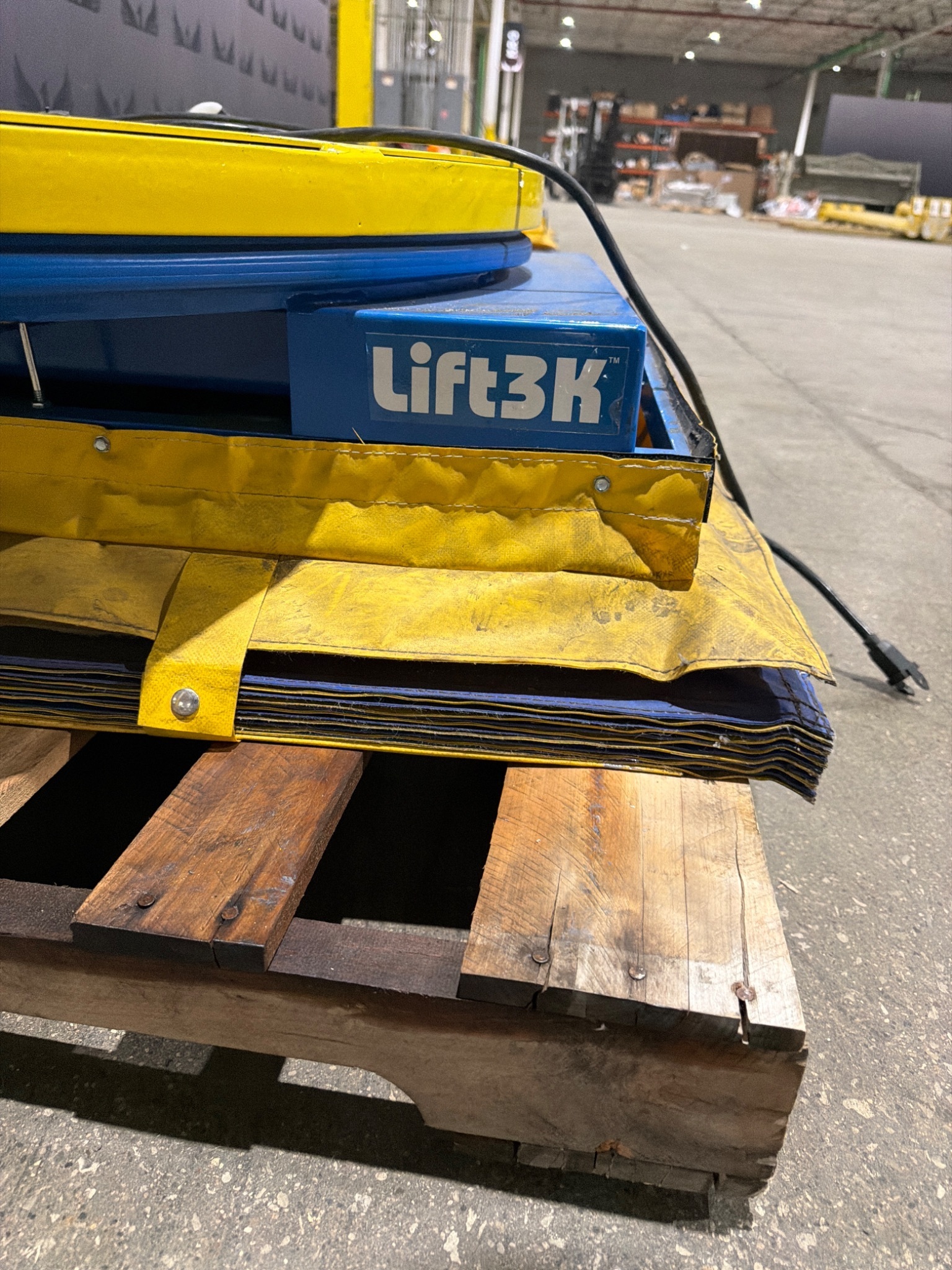 BISHAMON OPTIMUS L3K‑TT Pallet Positioner USED 3
