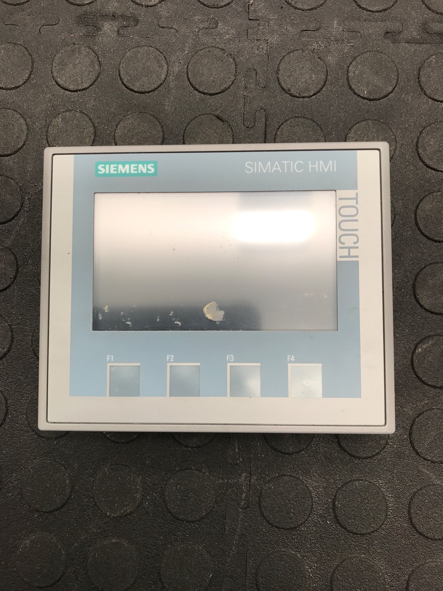 SIEMENS 6AV2123‑2DB03‑0AX0 SIMATIC KTP400 Basic Touch HMI USED 0