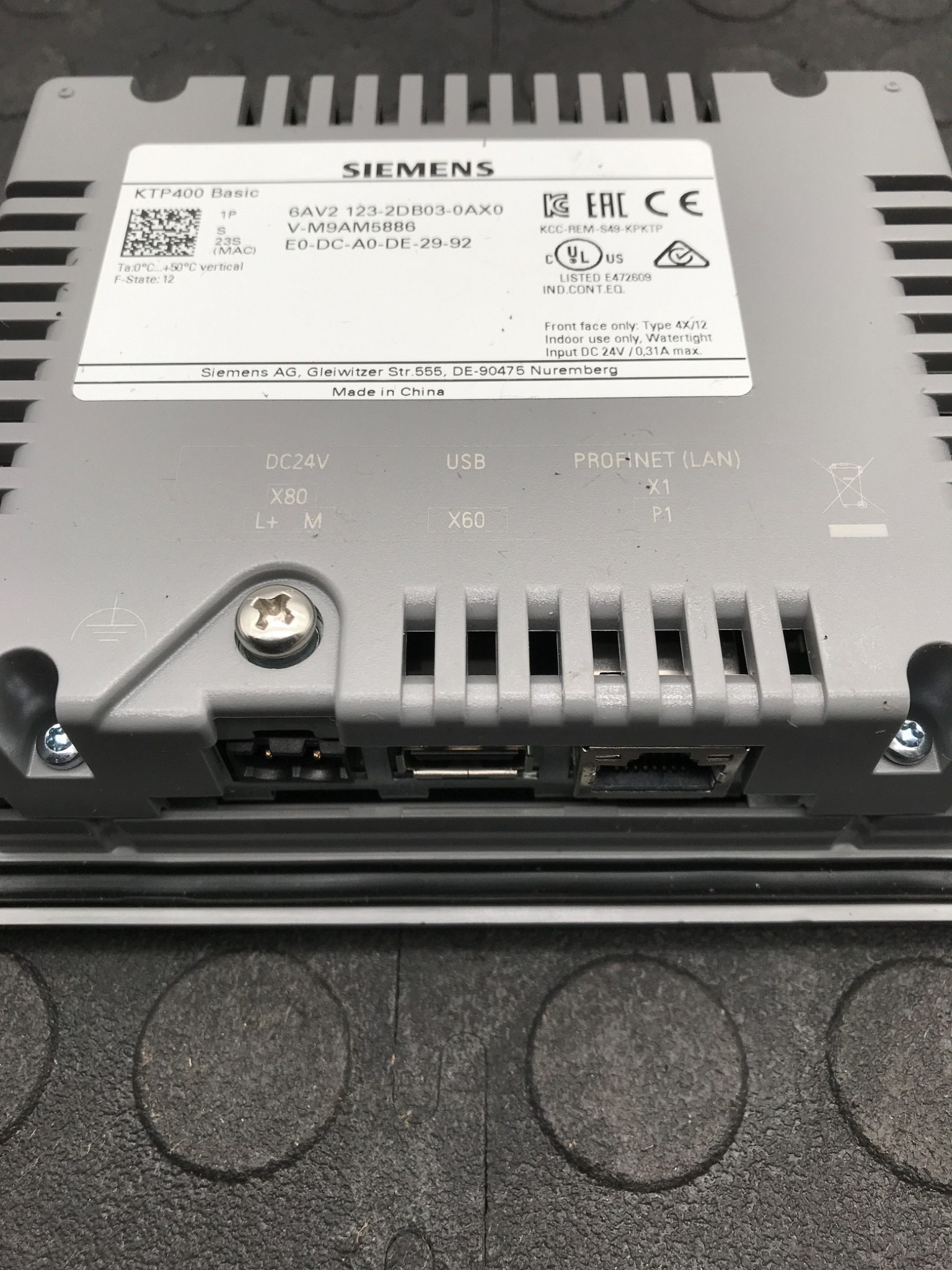 SIEMENS 6AV2123‑2DB03‑0AX0 SIMATIC KTP400 Basic Touch HMI USED 4