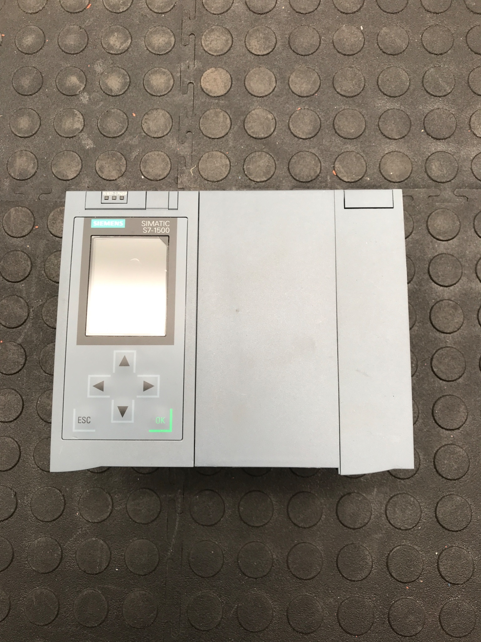 SIEMENS 6ES7516‑3UN00‑0AB0 SIMATIC S7‑1500 CPU 1516T‑3 PN/DP USED 0