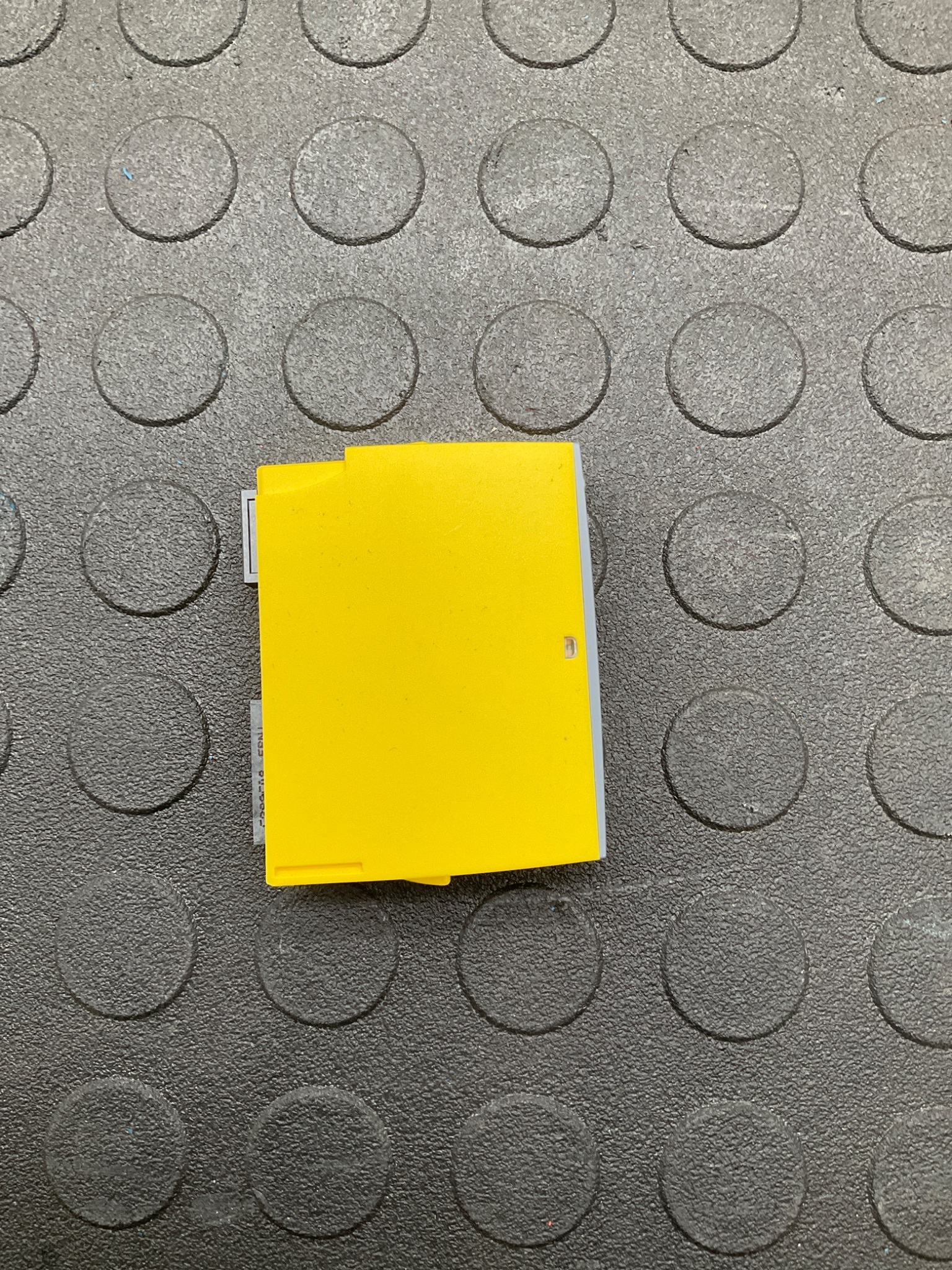 SIEMENS 6ES7136-6DB00-0CA0 SIMATIC ET 200SP Digital Output Module USED 2