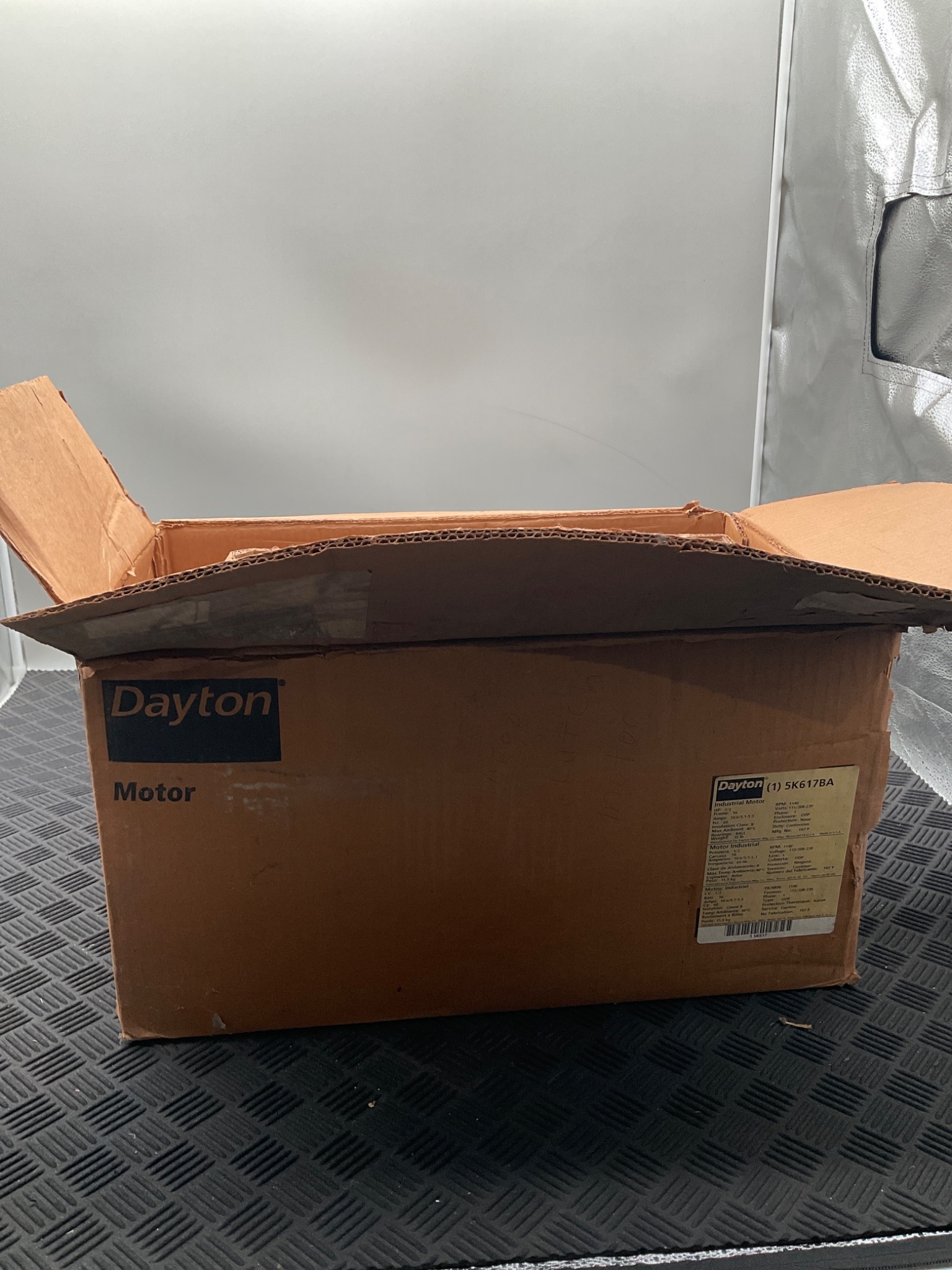 DAYTON 5K617BA 1/2 HP Industrial Motor NEW 3