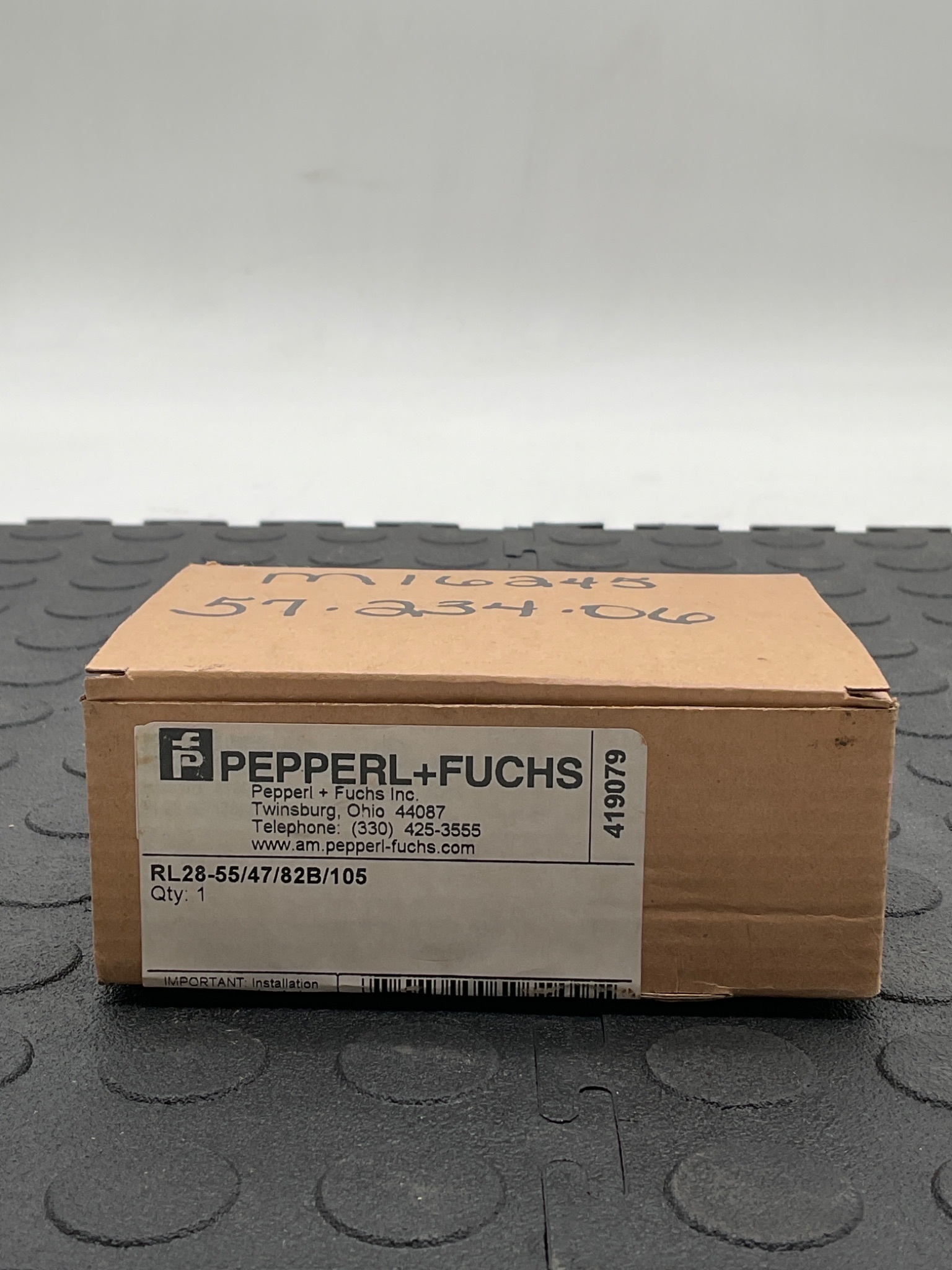 PEPPERL+FUCHS RL28-55/47/82B/105 Photoelectric Sensor NEW 0