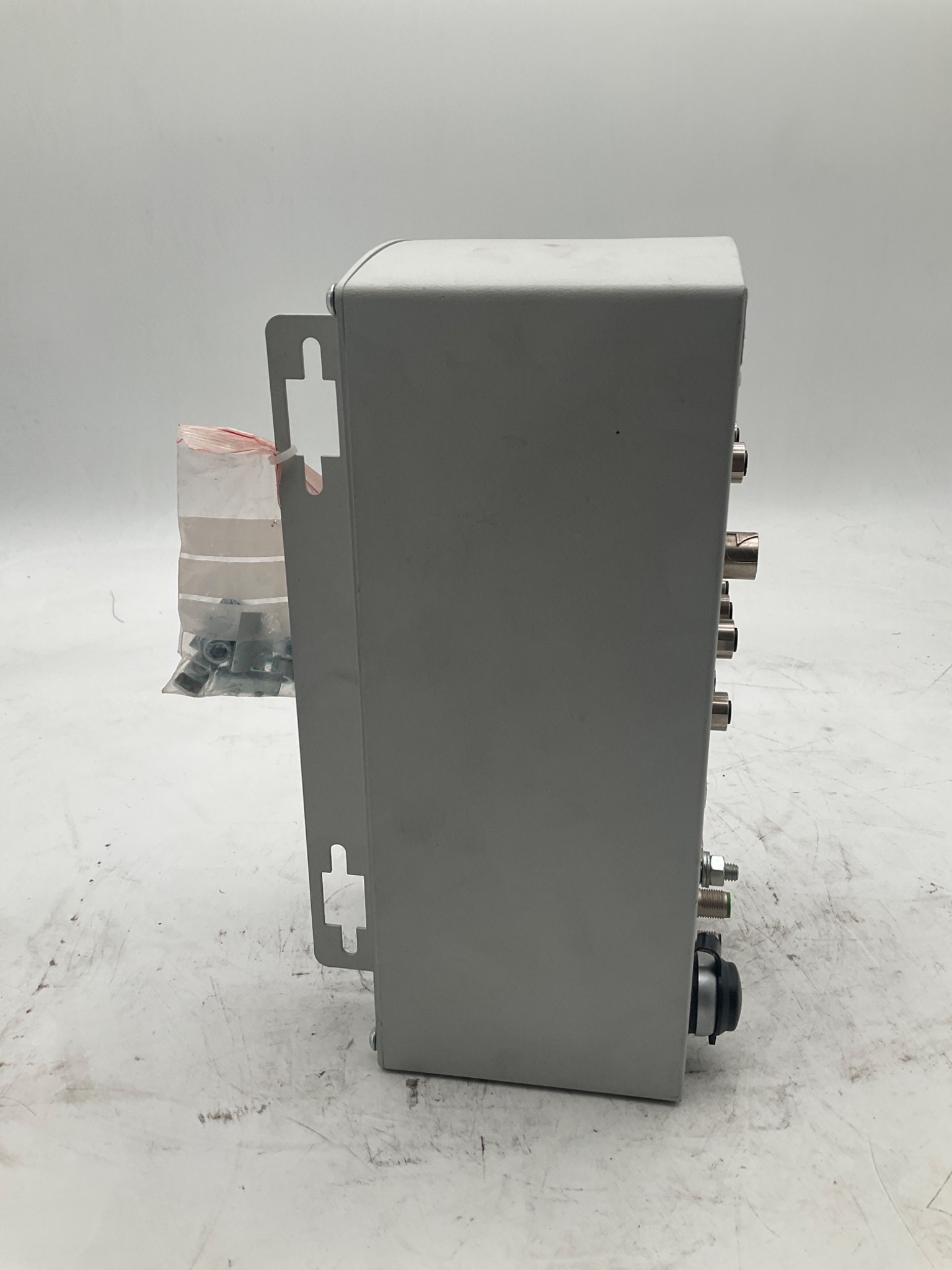 SCHEUGENPFLUG Interface I/O Control Box USED 3