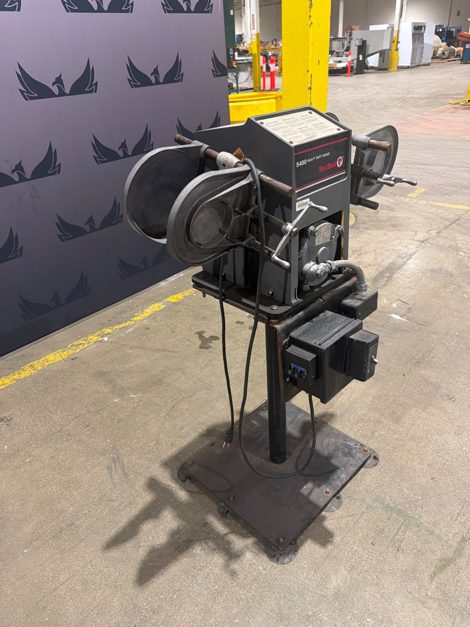 Red Devil 5400 Heavy‑Duty Paint Mixer USED 1