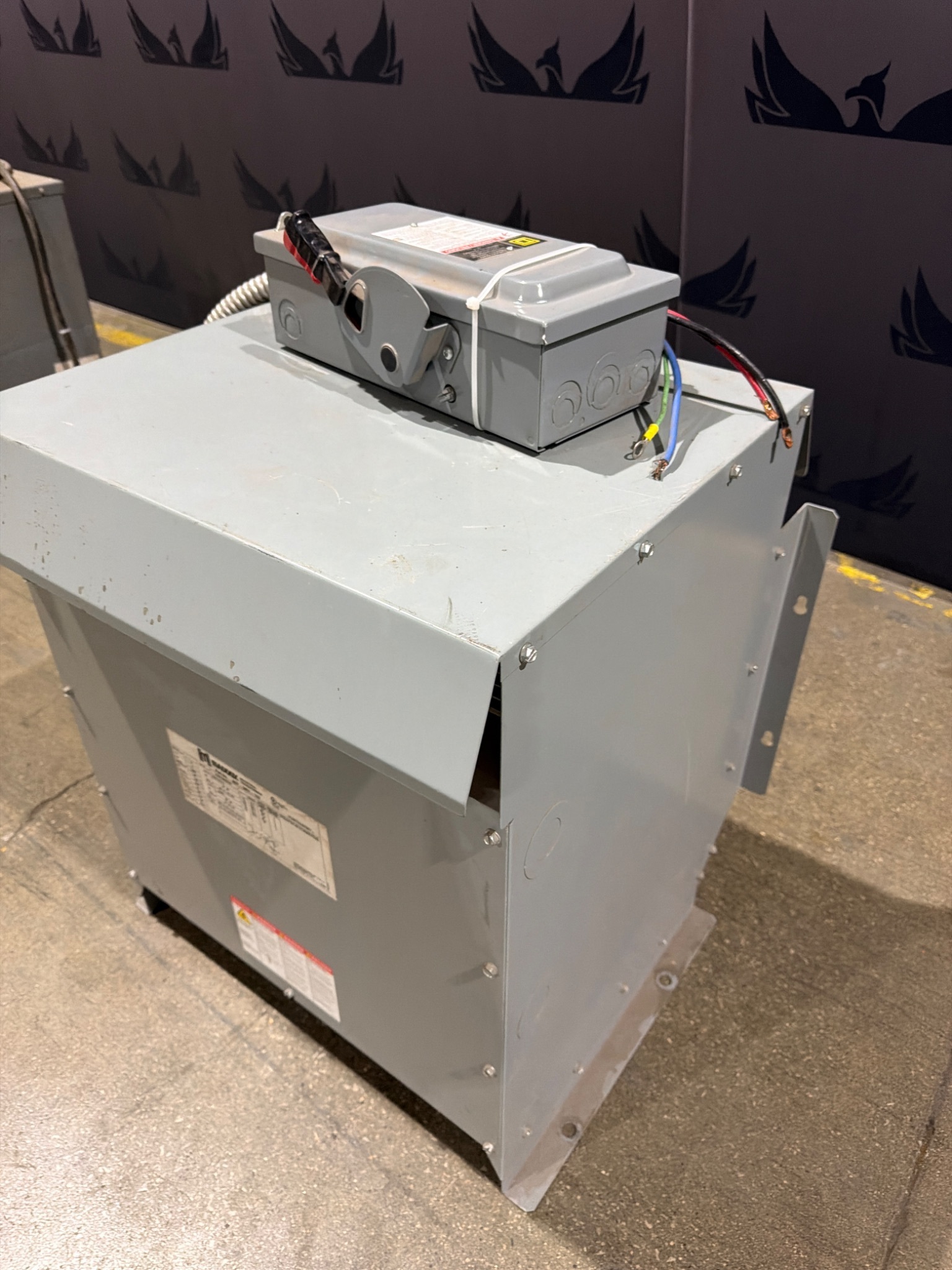 MADDOX MIT‑DRY‑132 30 kVA Industrial Transformer 480Y/277V - 208V USED 2