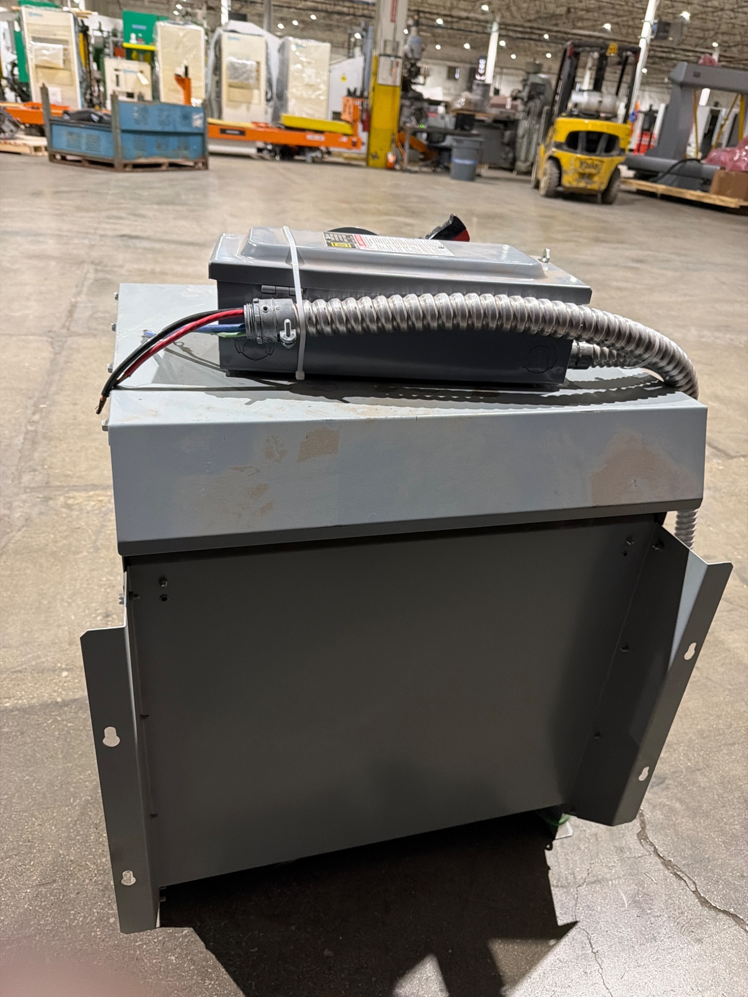 MADDOX MIT‑DRY‑132 30 kVA Industrial Transformer 480Y/277V - 208V USED 3