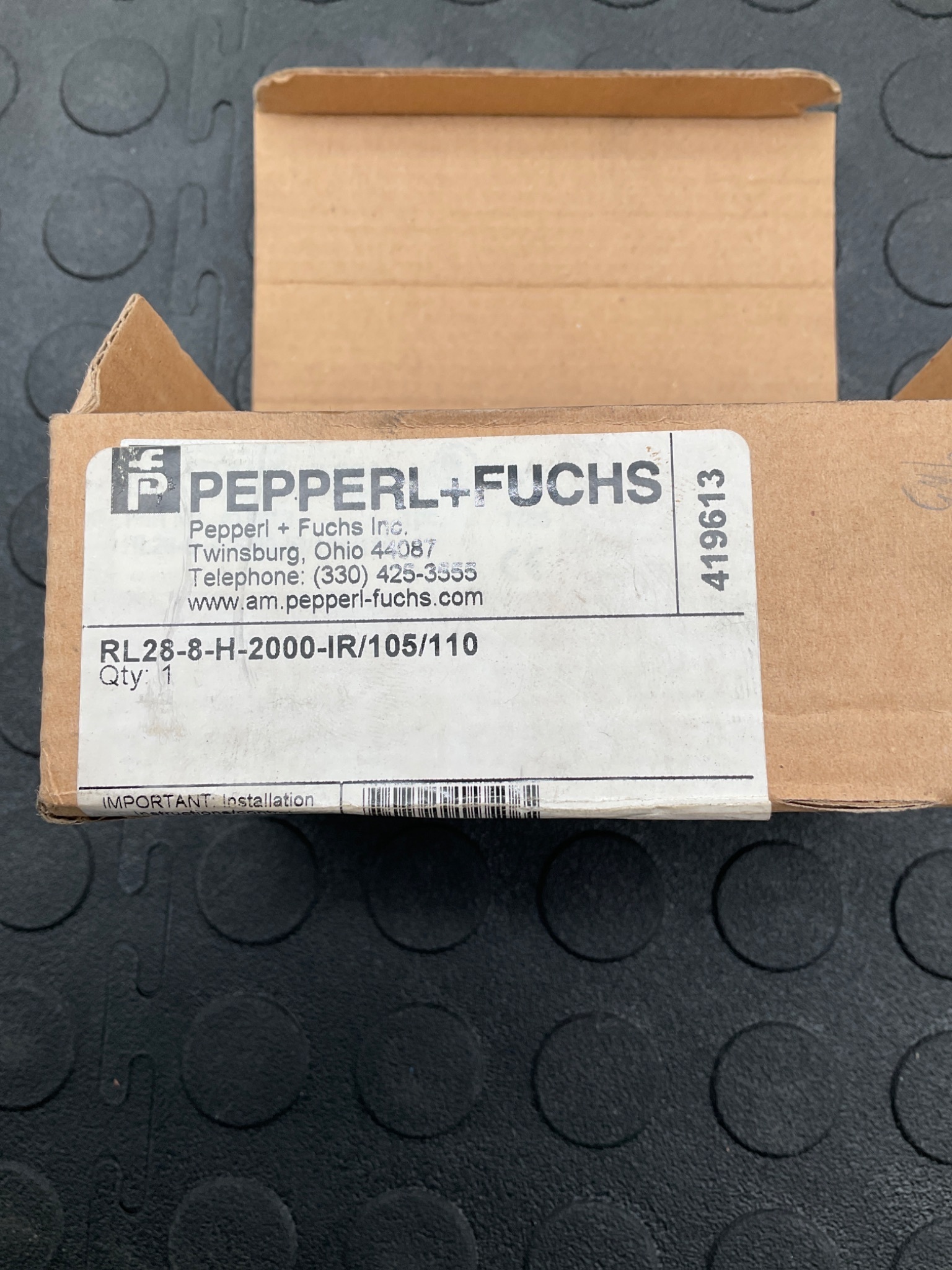 PEPPERL+FUCHS RL28‑8‑H‑2000‑IR/105/110 Photoelectric Sensor NEW 0