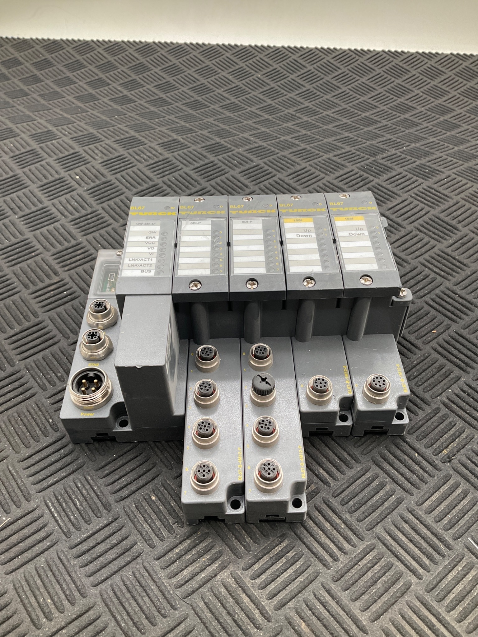 Turck BL67‑GW‑EN‑4F Modular Fieldbus I/O Gateway System USED 0
