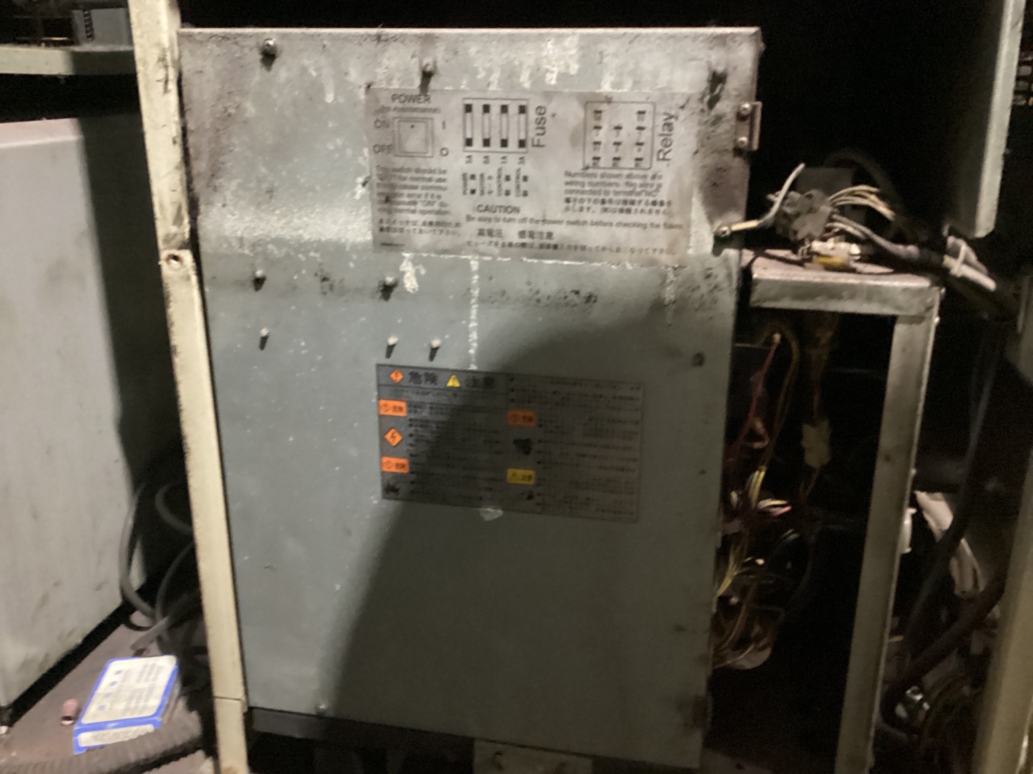 PANASONIC PerformArc PA-100 VR-005CII Robotic Welding Cell w/ Indexer USED 16