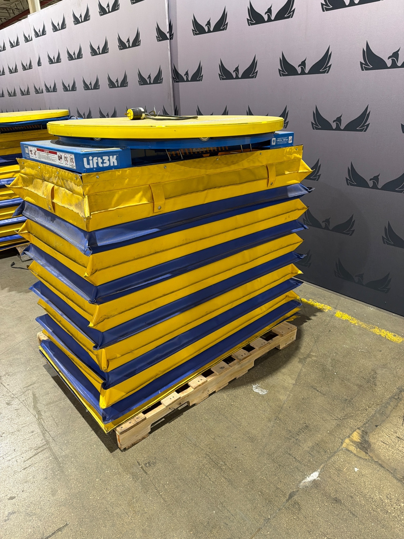 BISHAMON OPTIMUS L3K‑TT 3000lbs Pallet Positioner USED 1