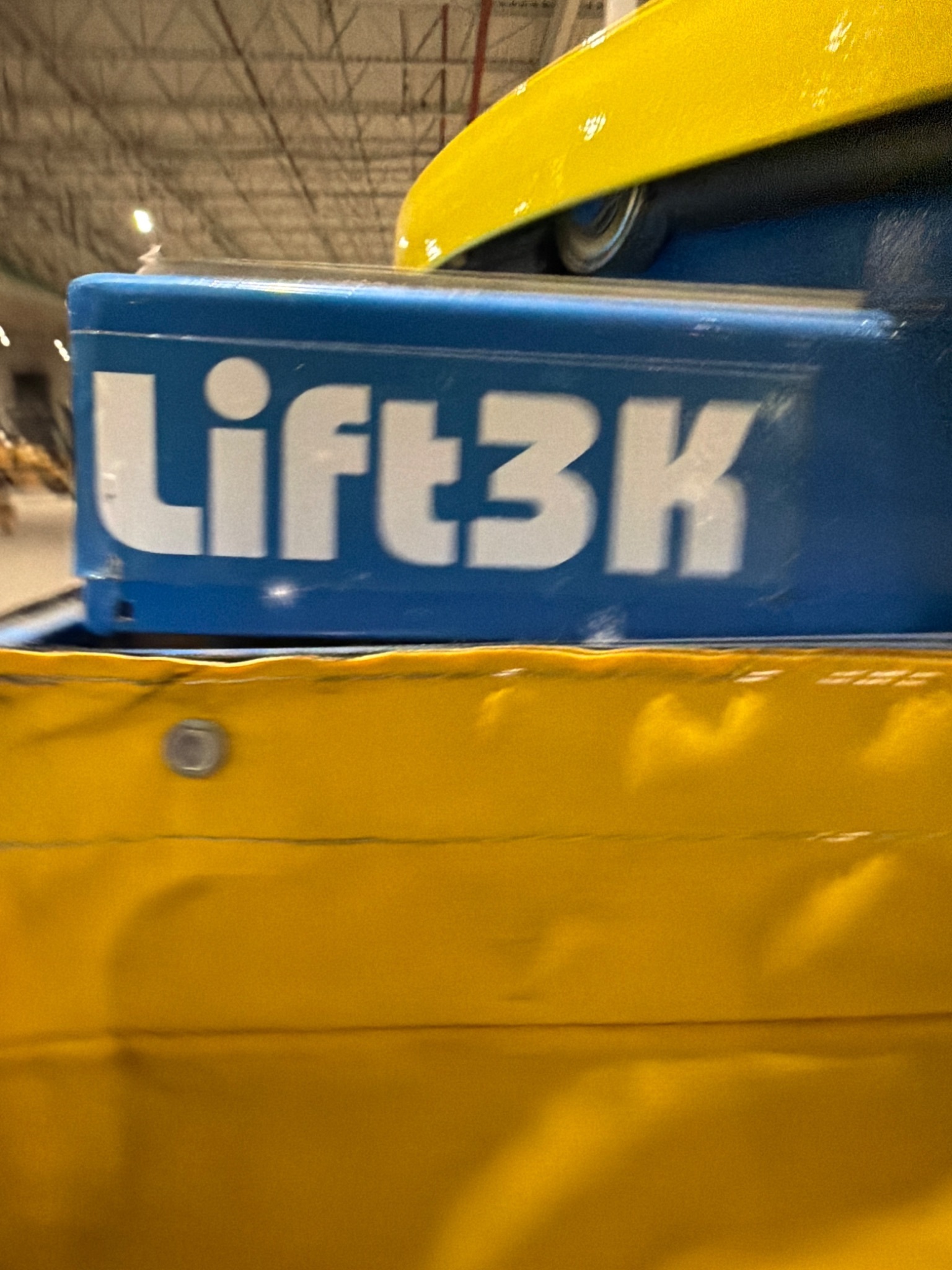BISHAMON OPTIMUS L3K‑TT 3000lbs Pallet Positioner USED 4