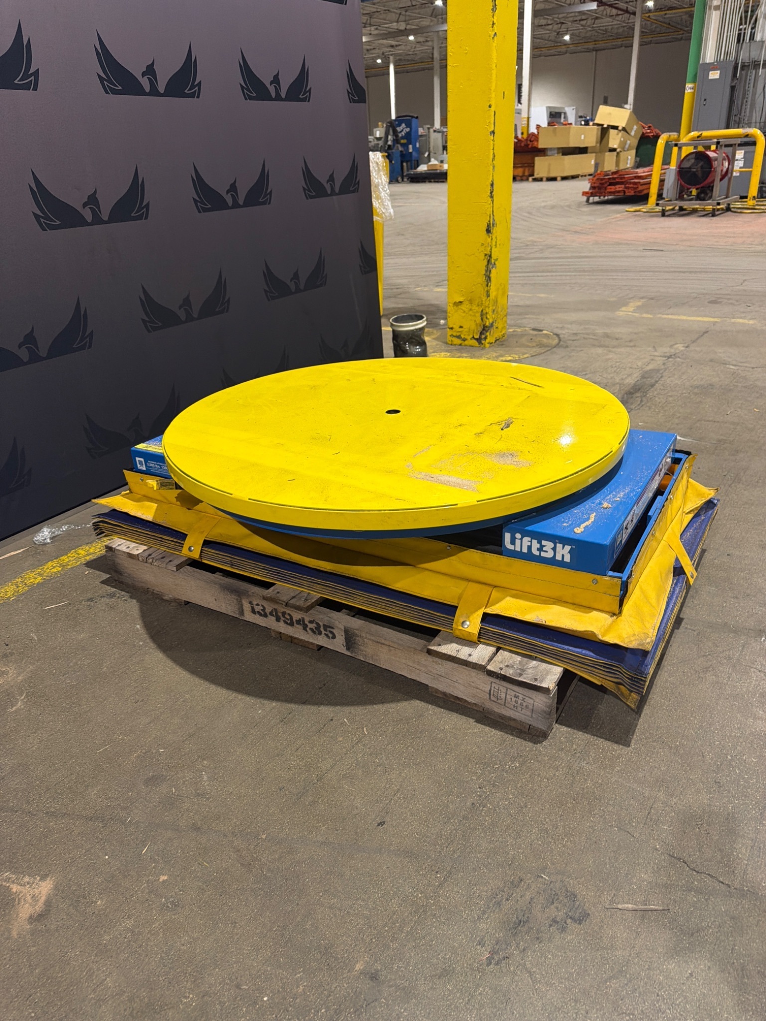 BISHAMON OPTIMUS L3K‑TT 3000lbs Pallet Positioner USED 1