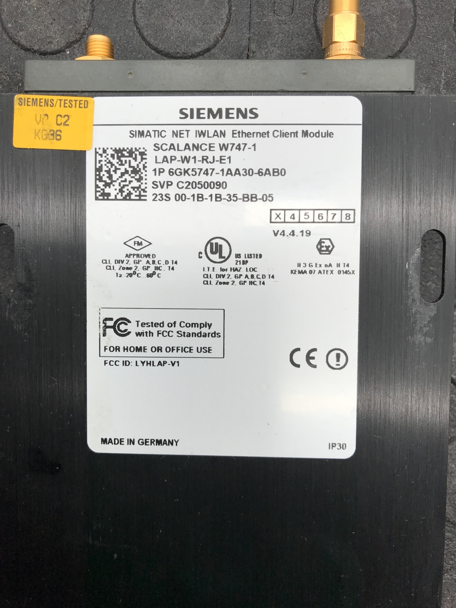 SIEMENS 6GK5747‑1AA30‑6AB0 SIMATIC NET IWLAN Ethernet Client Module USED 4