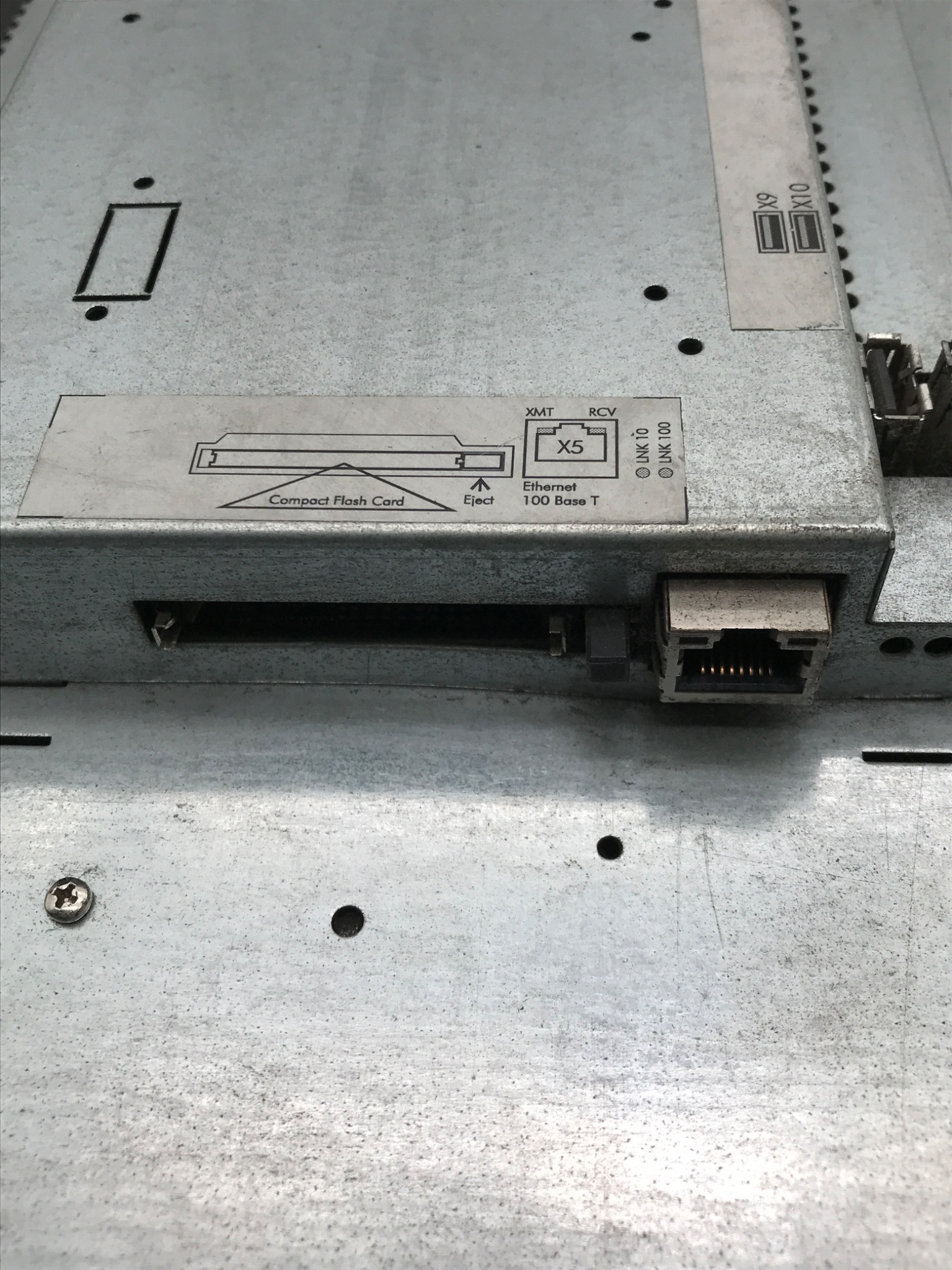 SUETRON TP104XIT‑10/3101C240 HMI Operator Panel USED 6