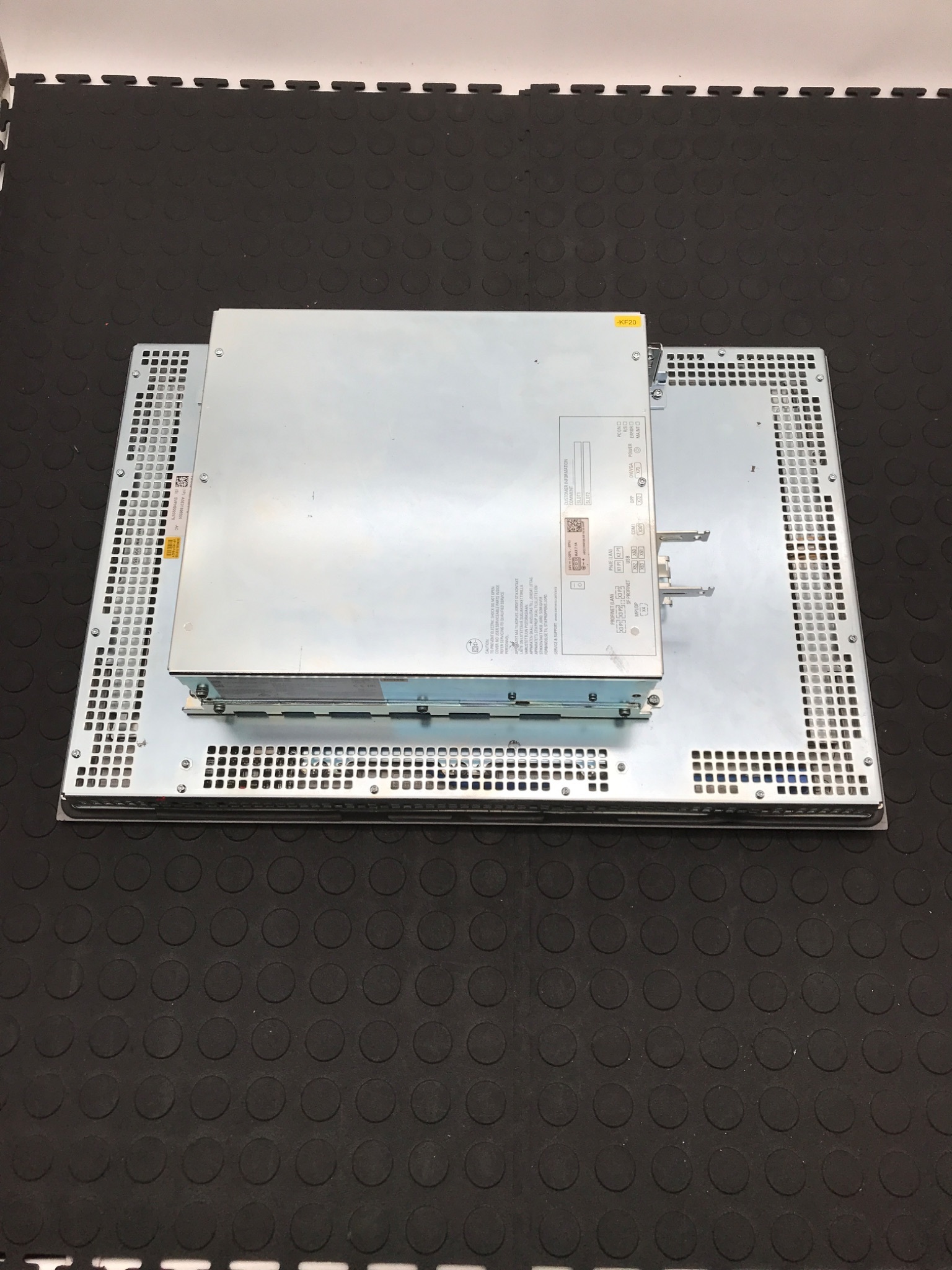 SIEMENS 6AV7260‑2GM41‑0BX6 SIMATIC IPC677D 22" Touch Panel USED 2