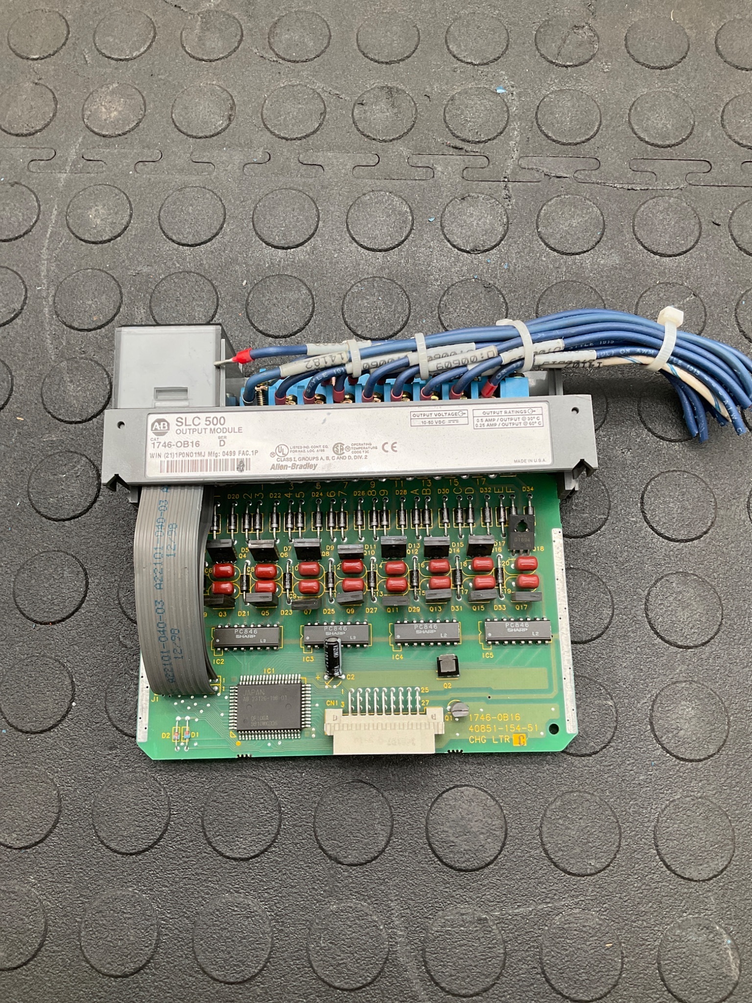 ALLEN BRADLEY 1746‑OB16 SLC 500 16‑Point DC Output Module USED 0