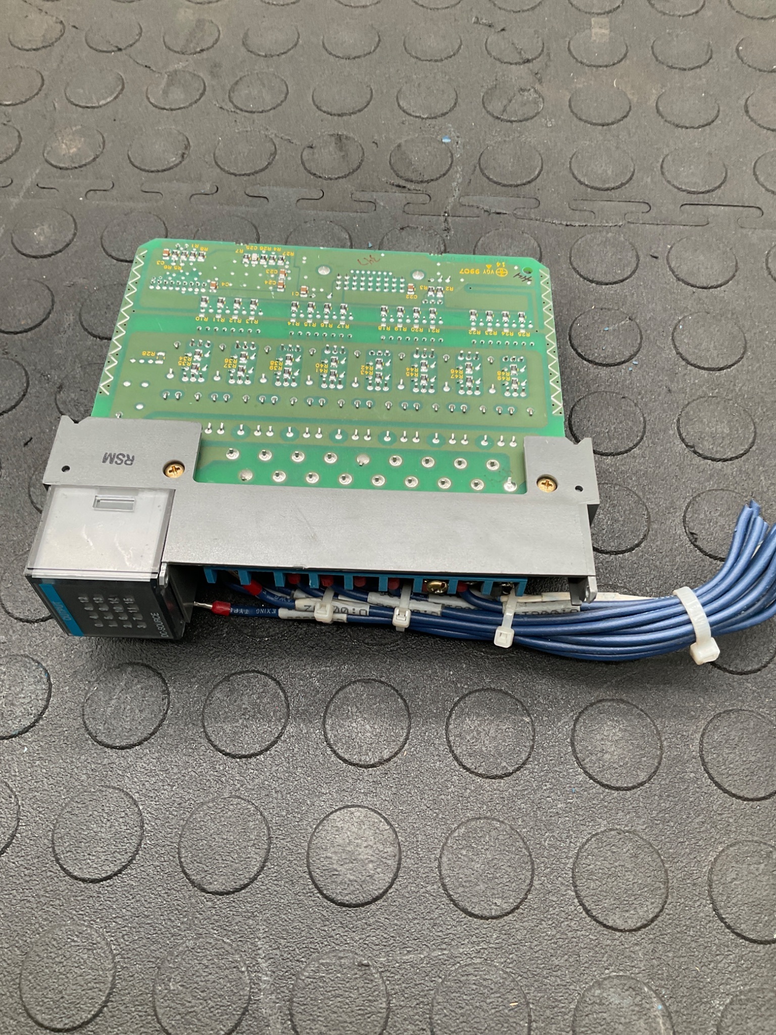 ALLEN BRADLEY 1746‑OB16 SLC 500 16‑Point DC Output Module USED 2