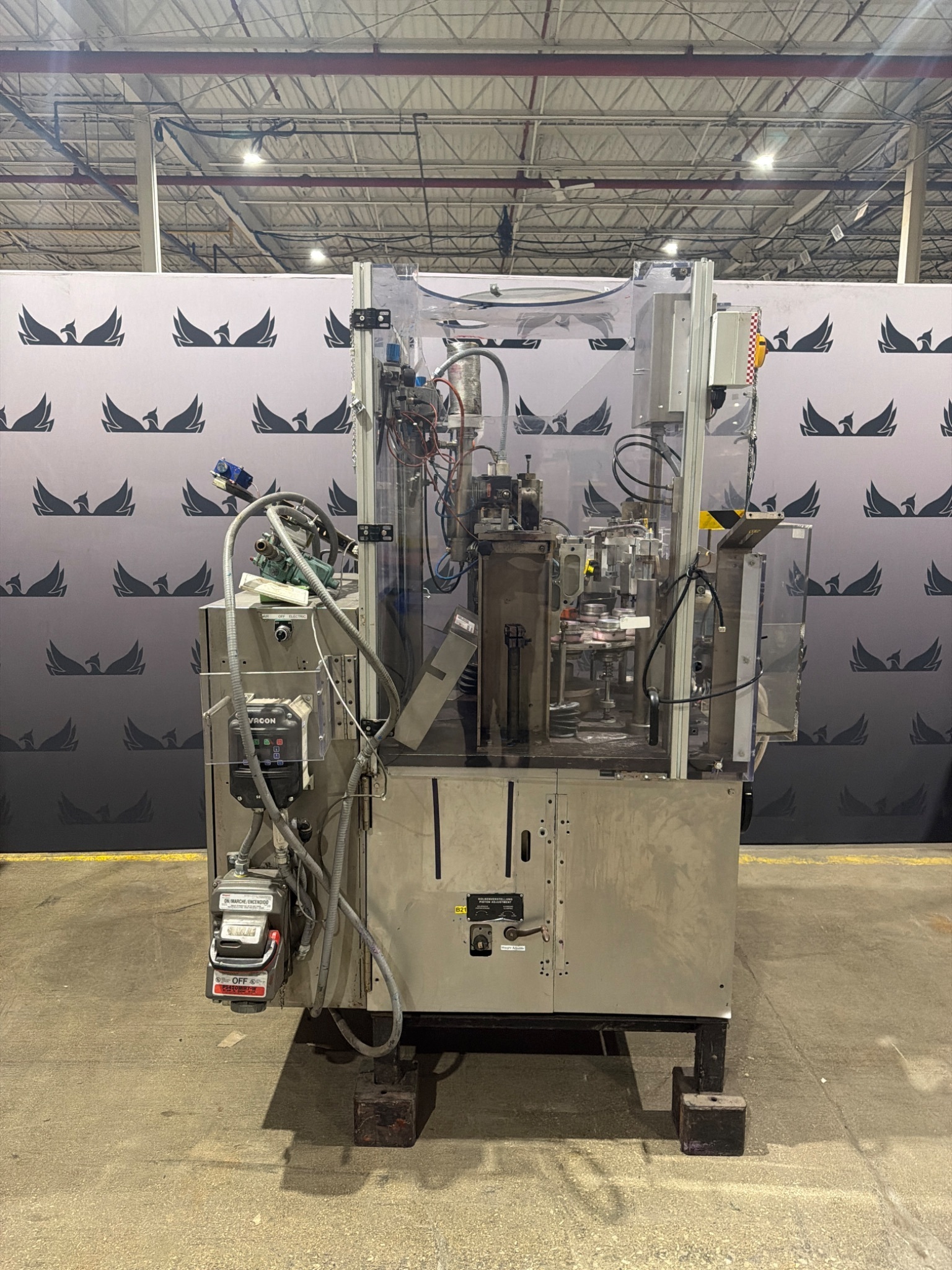 OYSTAR IWK TFS 10 Automatic Tube Filling & Sealing Machine USED 0