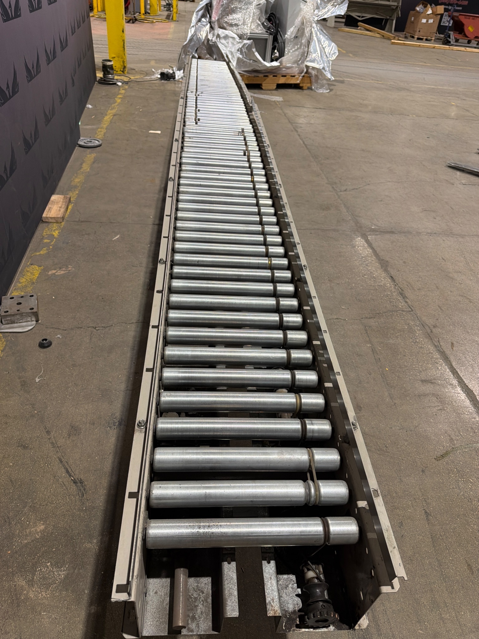 HK Systems UHS 20ft Roller Conveyor Crossover 16BB Lineflow USED 1