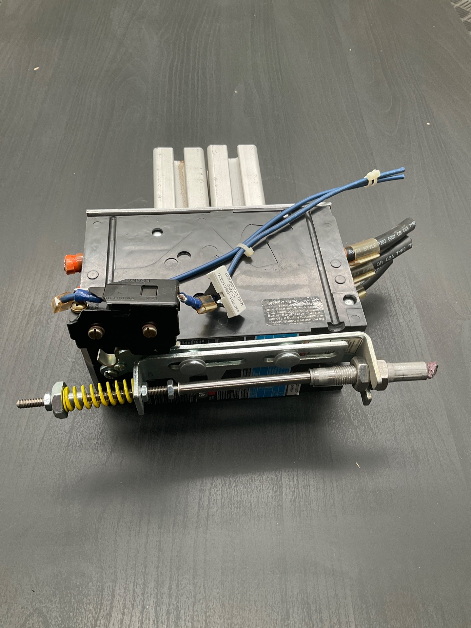 SIEMENS ED63B060 Sentron Series 60A 600V Circuit Breaker USED 3