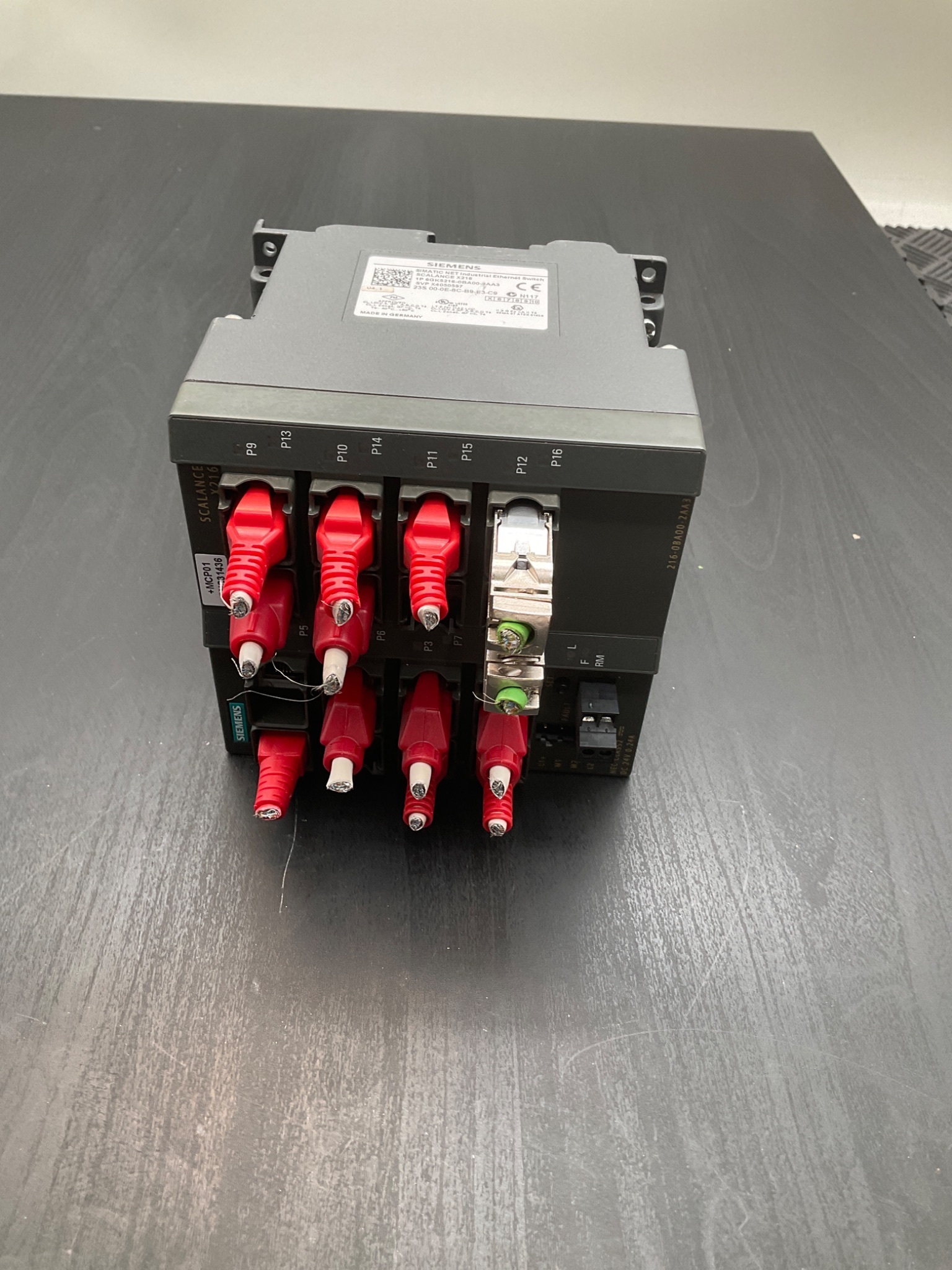 SIEMENS 6GK5216‑0BA00‑2AA3 SCALANCE X216 Industrial Ethernet Switch USED 0