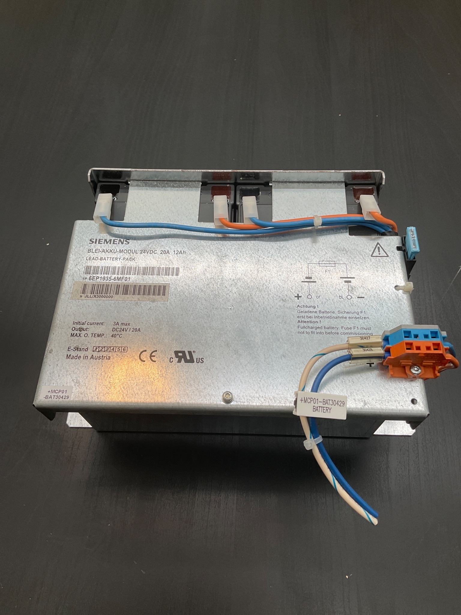 SIEMENS 6EP1935‑6MF01 Lead Battery Pack USED 0