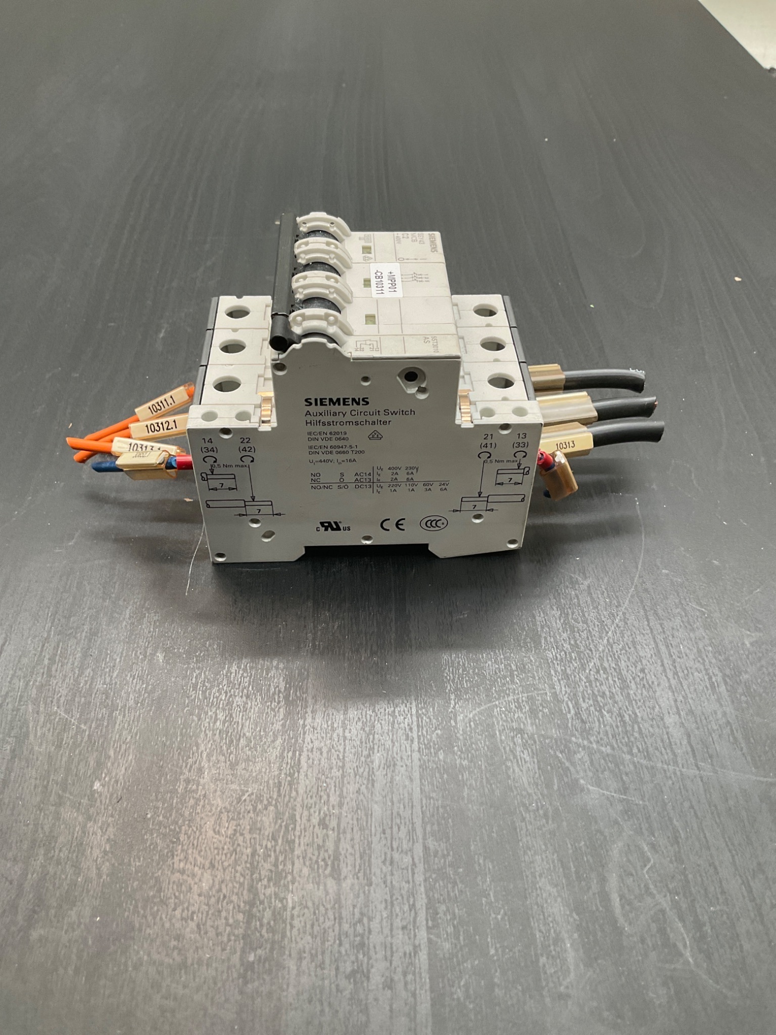 SIEMENS 5SY4302‑7 MCB C2 3‑Pole 400V Circuit Breaker USED 2