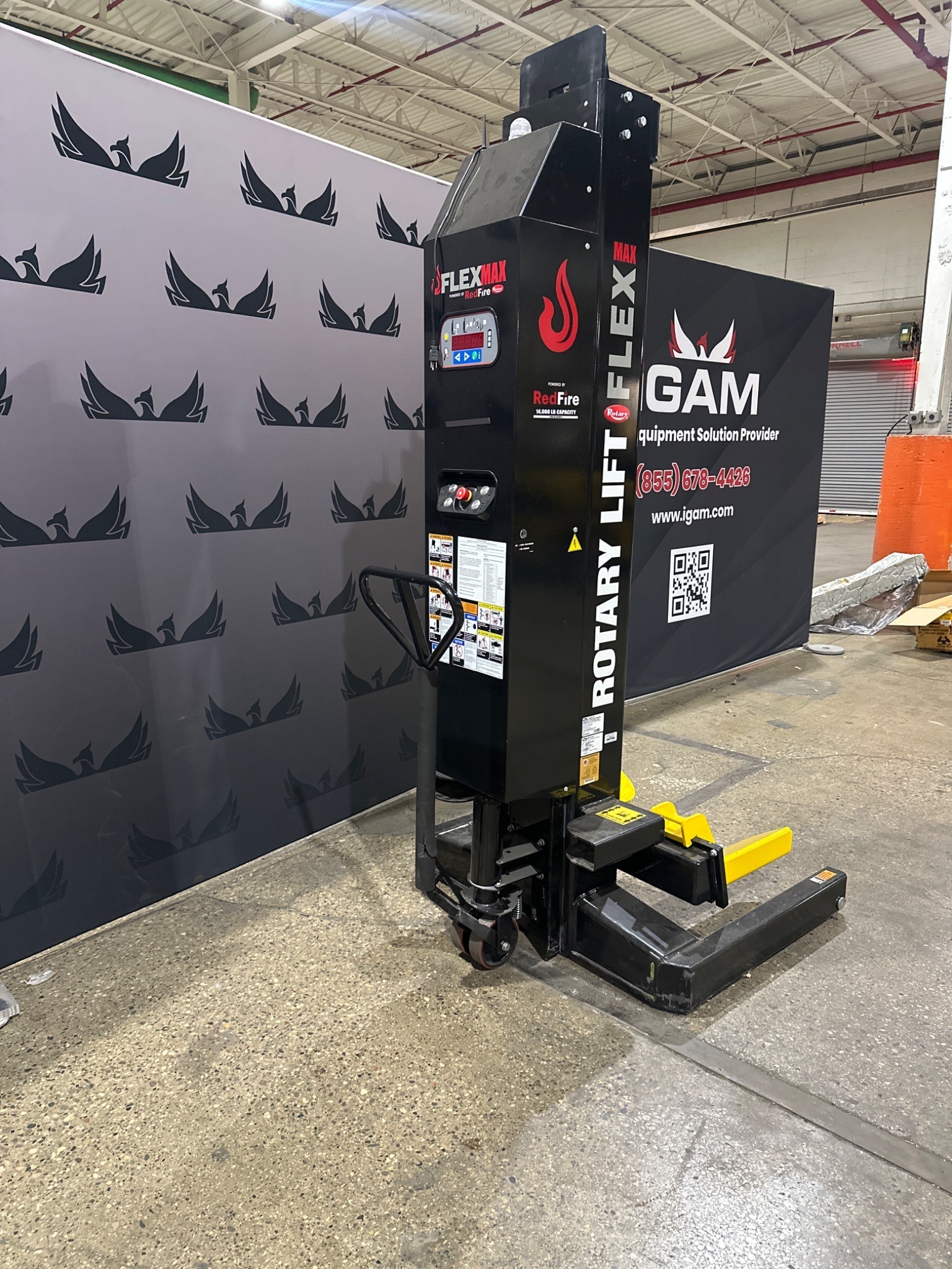 ROTARY MCHM414U100 FLEX MAX VEHICLE LIFT 14000 LB CAPACITY USED 2