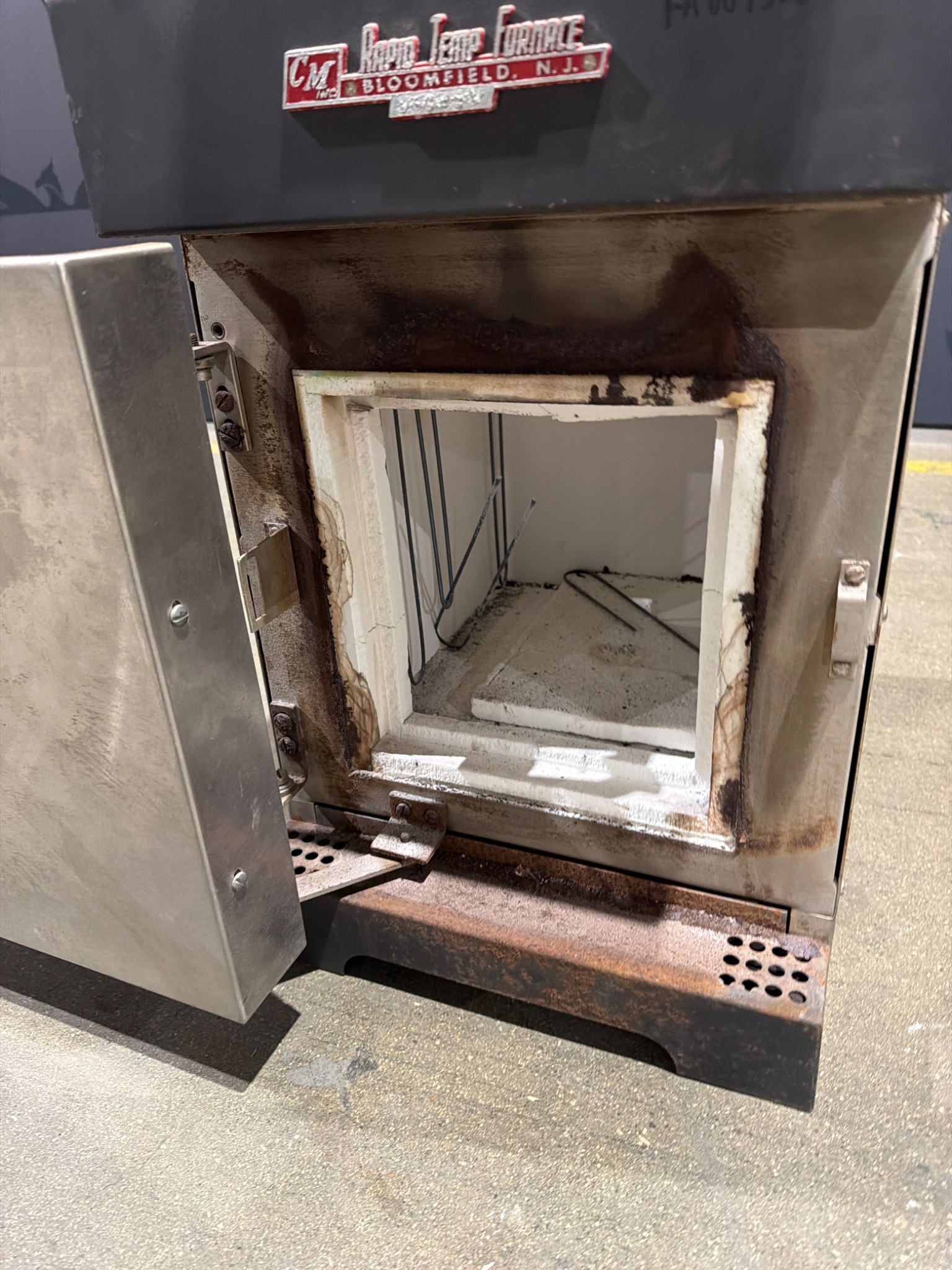 CM Rapid-Temp Series Box Furnace - USED 6