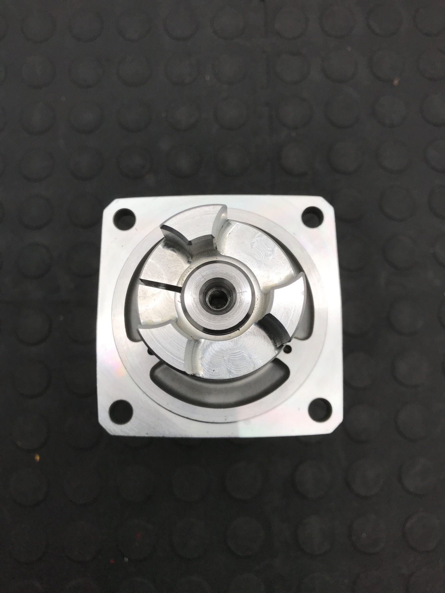 SIEMENS 1FK2204‑5AF1‑0SA0 Servo Motor USED 2