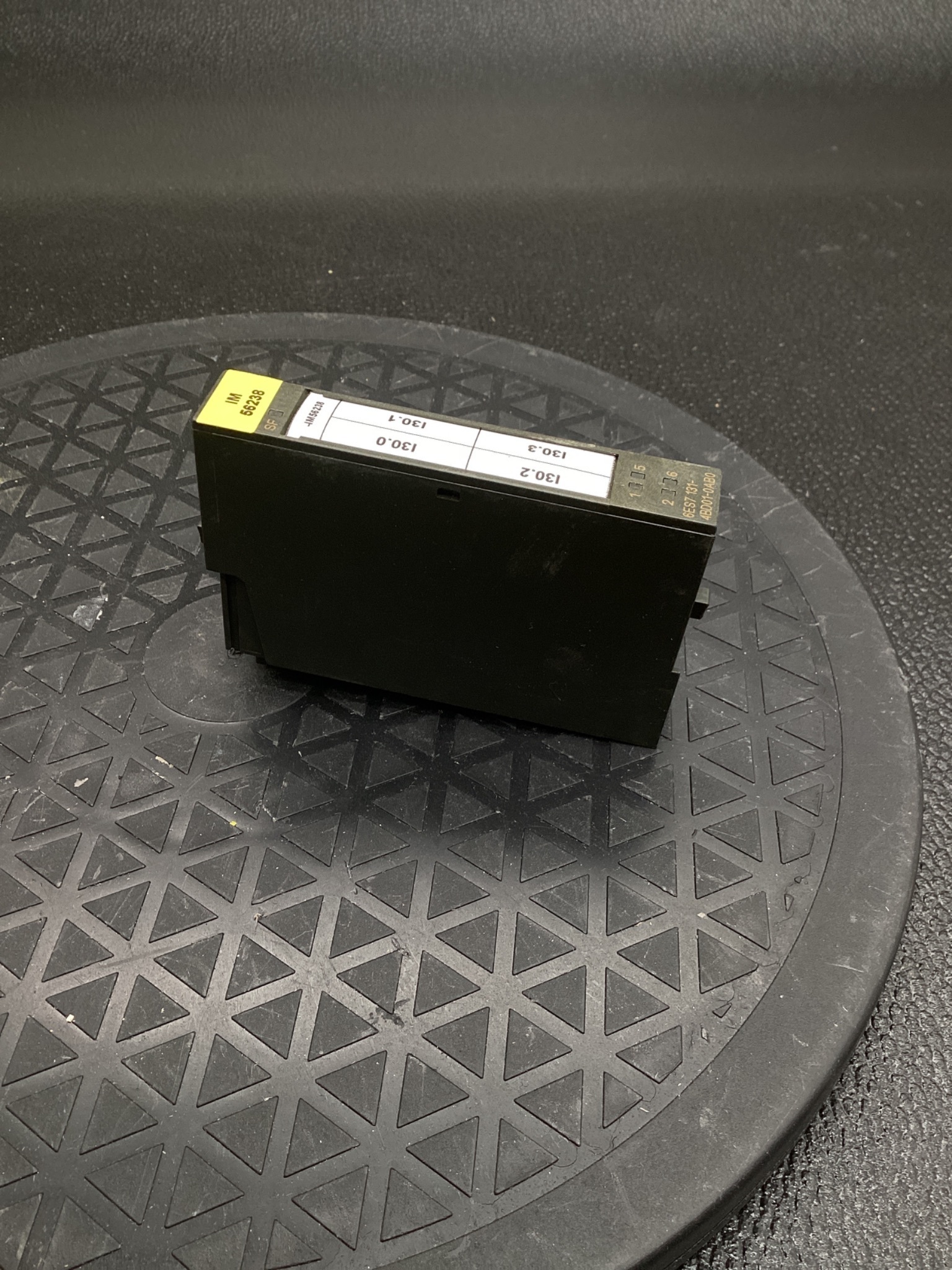 SIEMENS 6ES7131‑4BD01‑0AB0 SIMATIC 4DI 24V Digital Input Module USED 2