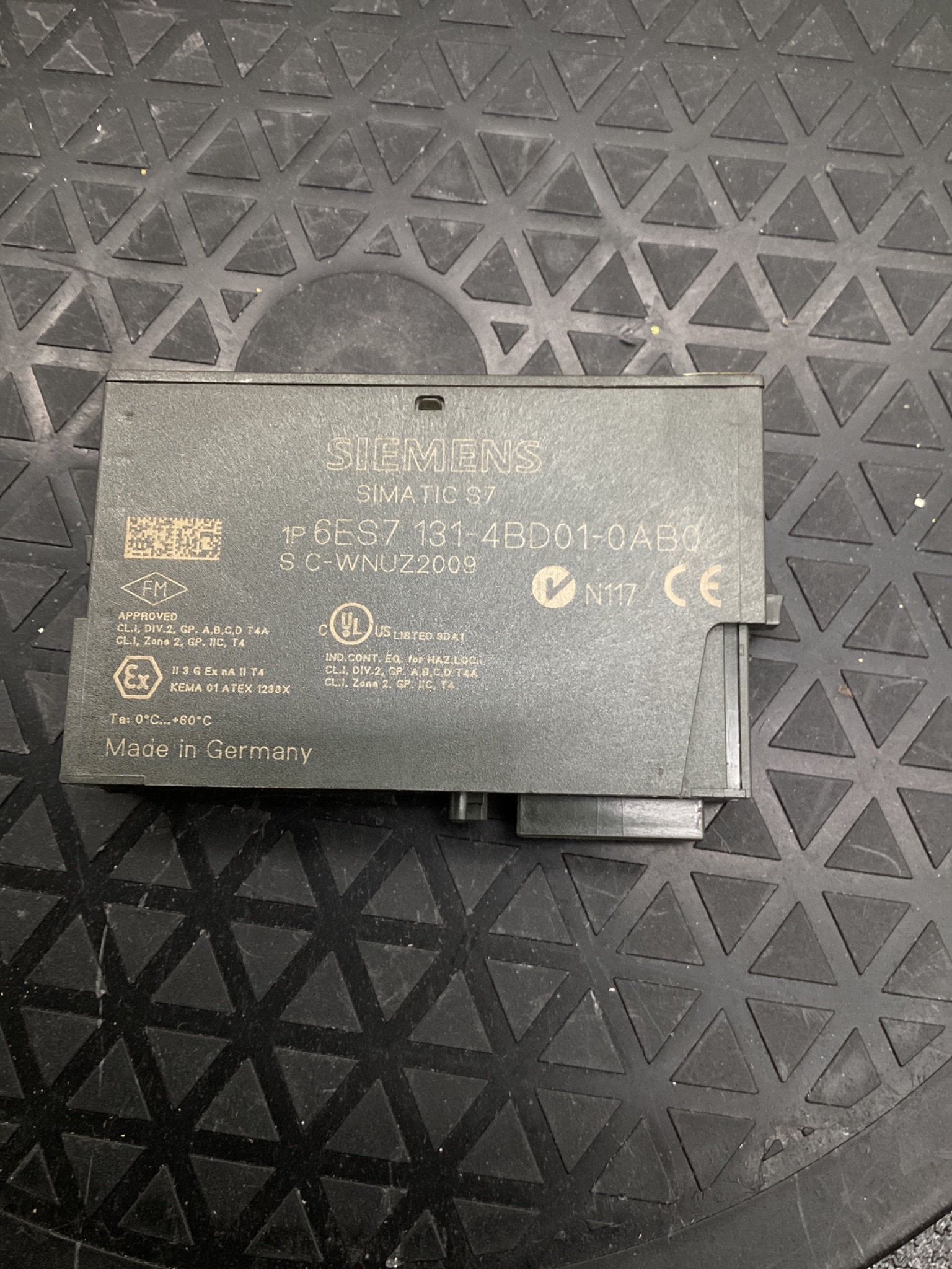 SIEMENS 6ES7131‑4BD01‑0AB0 SIMATIC 4DI 24V Digital Input Module USED 4