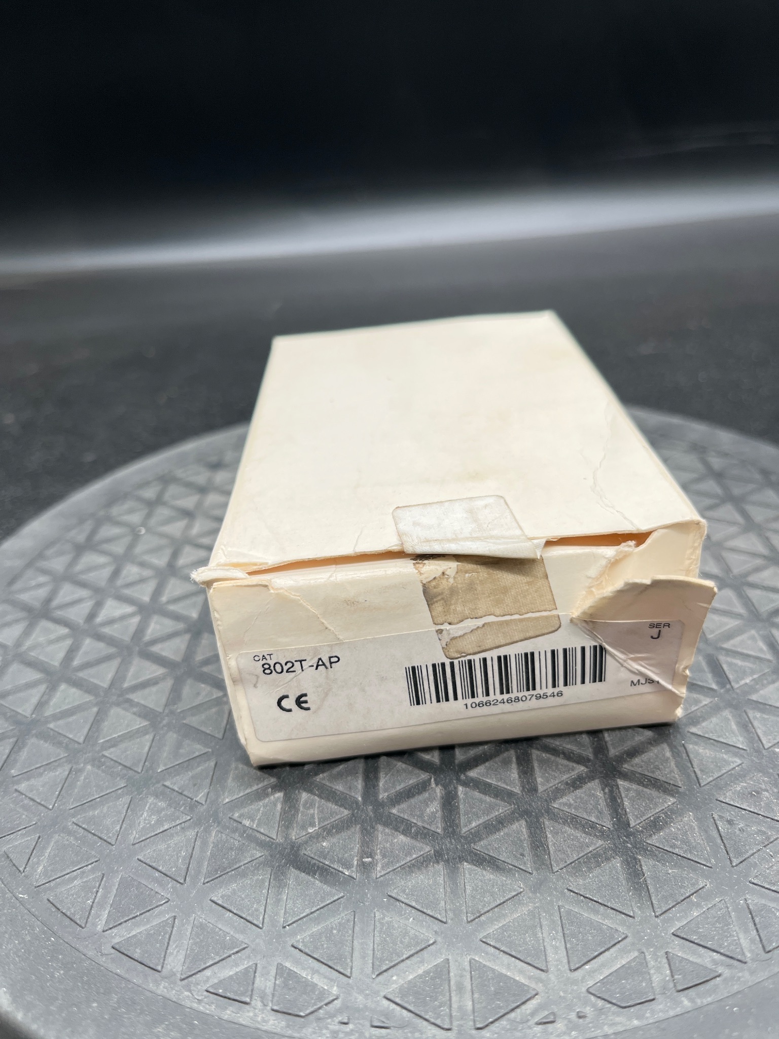 ALLEN BRADLEY 802T-AP Limit Switch NEW 2