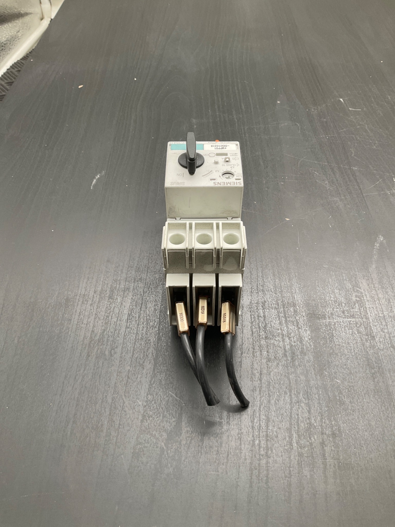 SIEMENS 3RV1021‑1DA10 Motor Protection Circuit Breaker USED 1