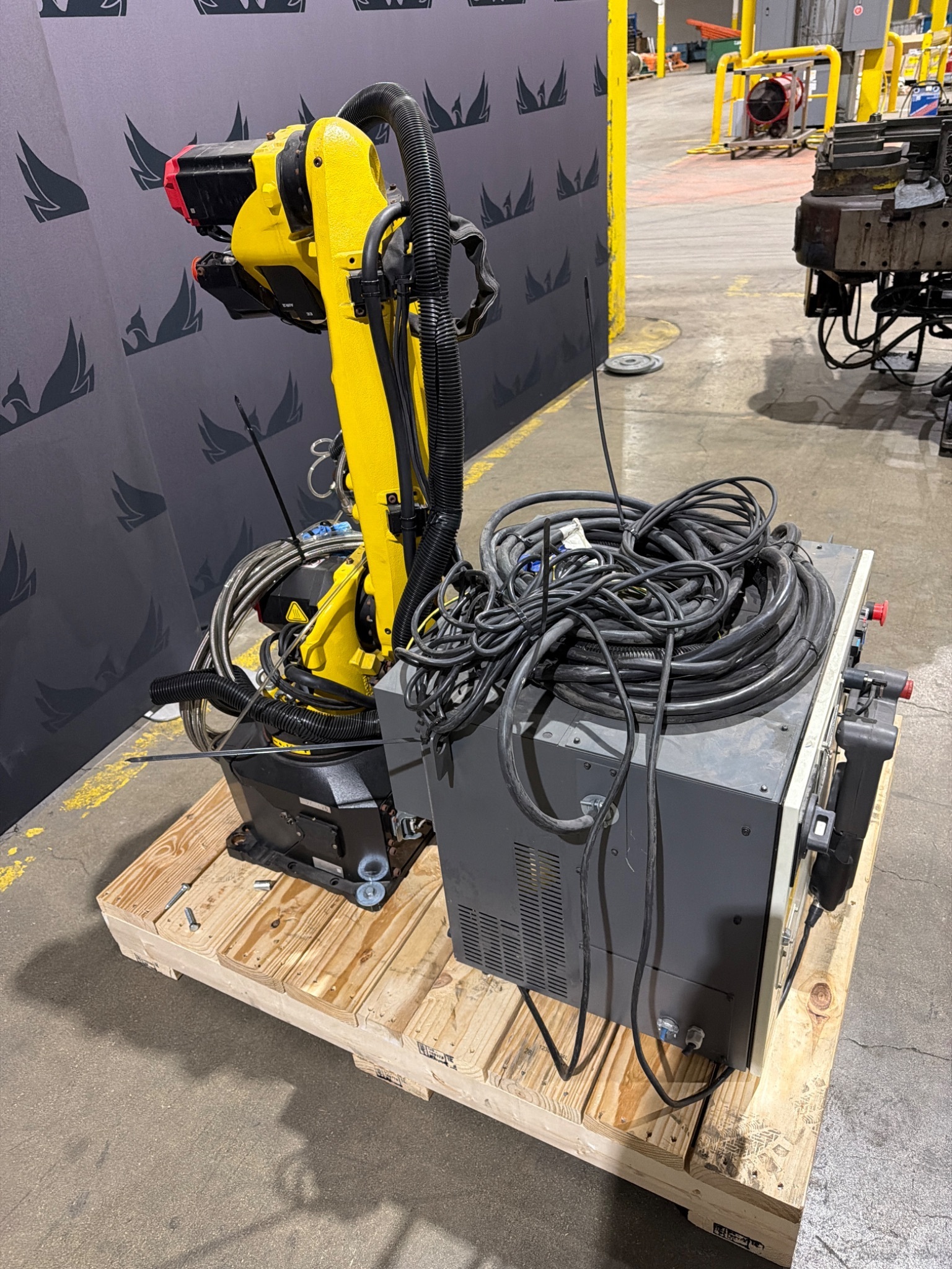 FANUC M-10iD/12 Complete w/ R-30iB PLUS Controller USED 4