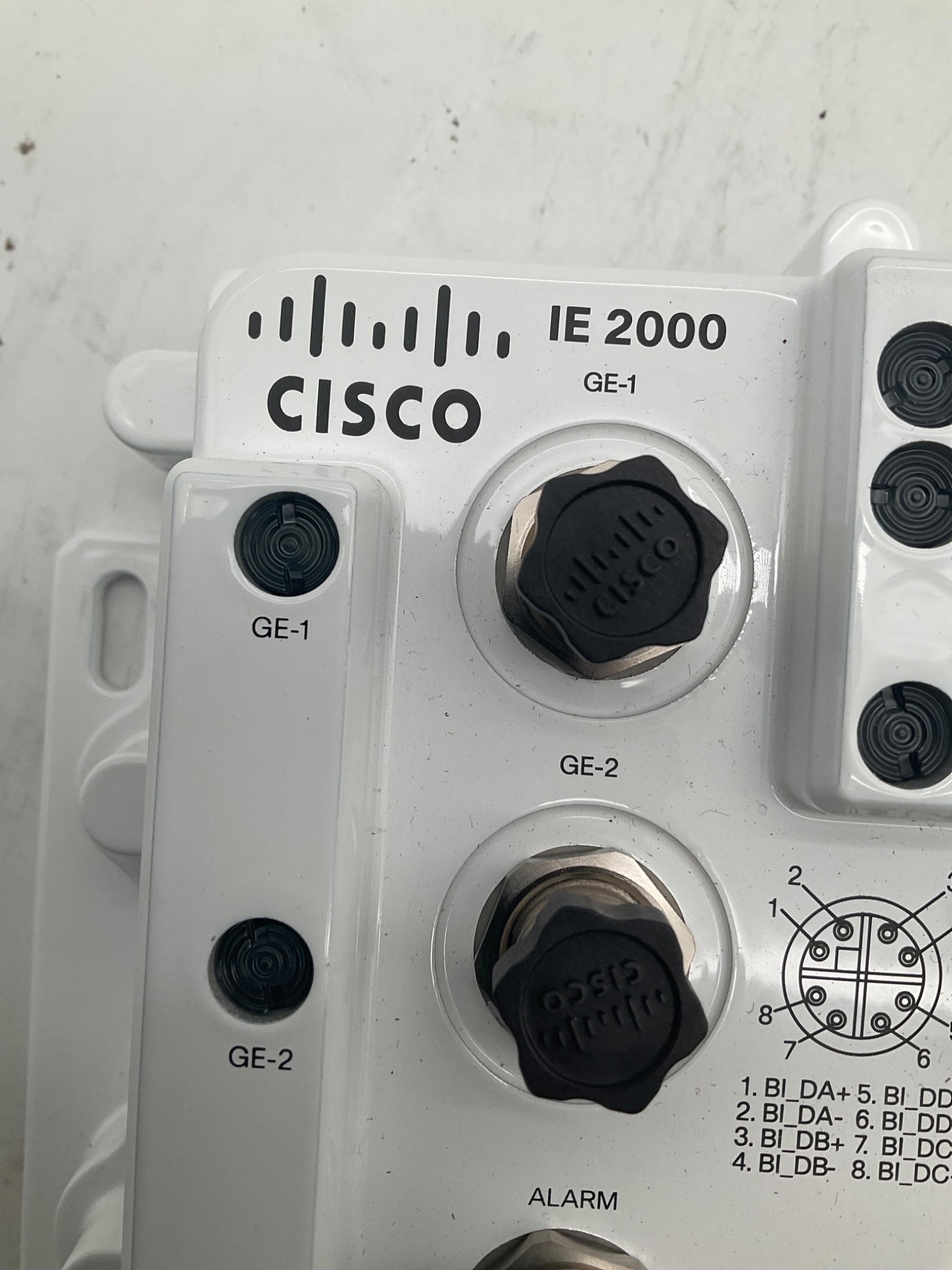 CISCO IE‑2000‑16T67P‑G 16‑Port Industrial Ethernet Switch USED 1