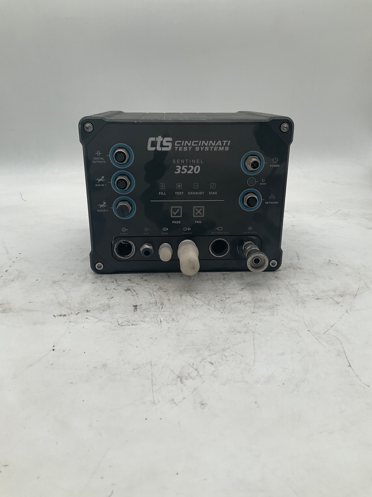 SCIEMETRIC 10500‑3520‑H0BC R3.0 Series Leak Test Module USED 4