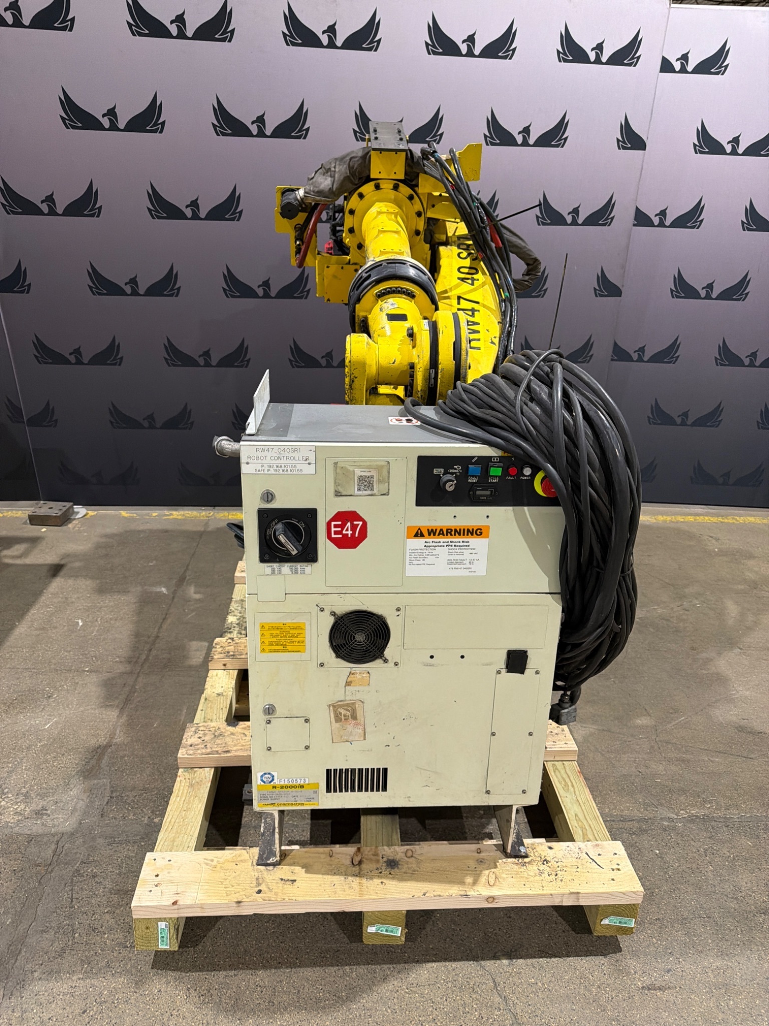 FANUC R-2000iB/210F Complete w/ R-30iB Controls USED 0