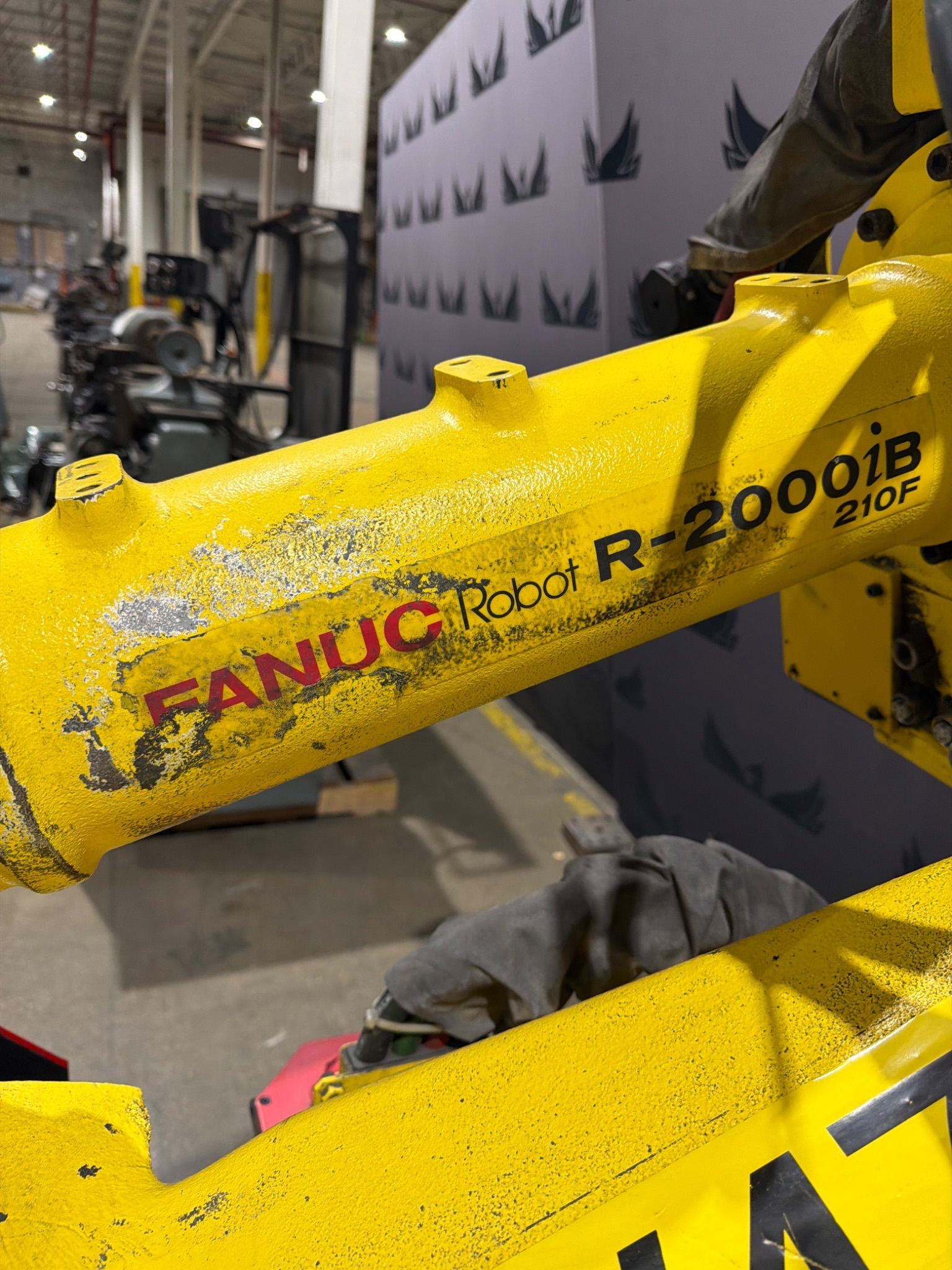 FANUC R-2000iB/210F Complete w/ R-30iB Controls USED 8